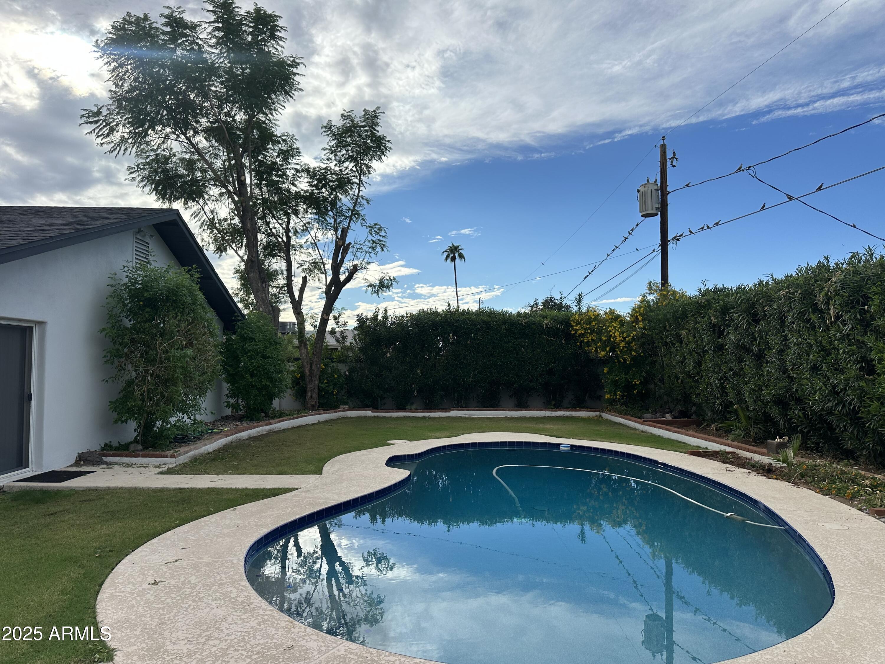 8532 E Indianola Avenue