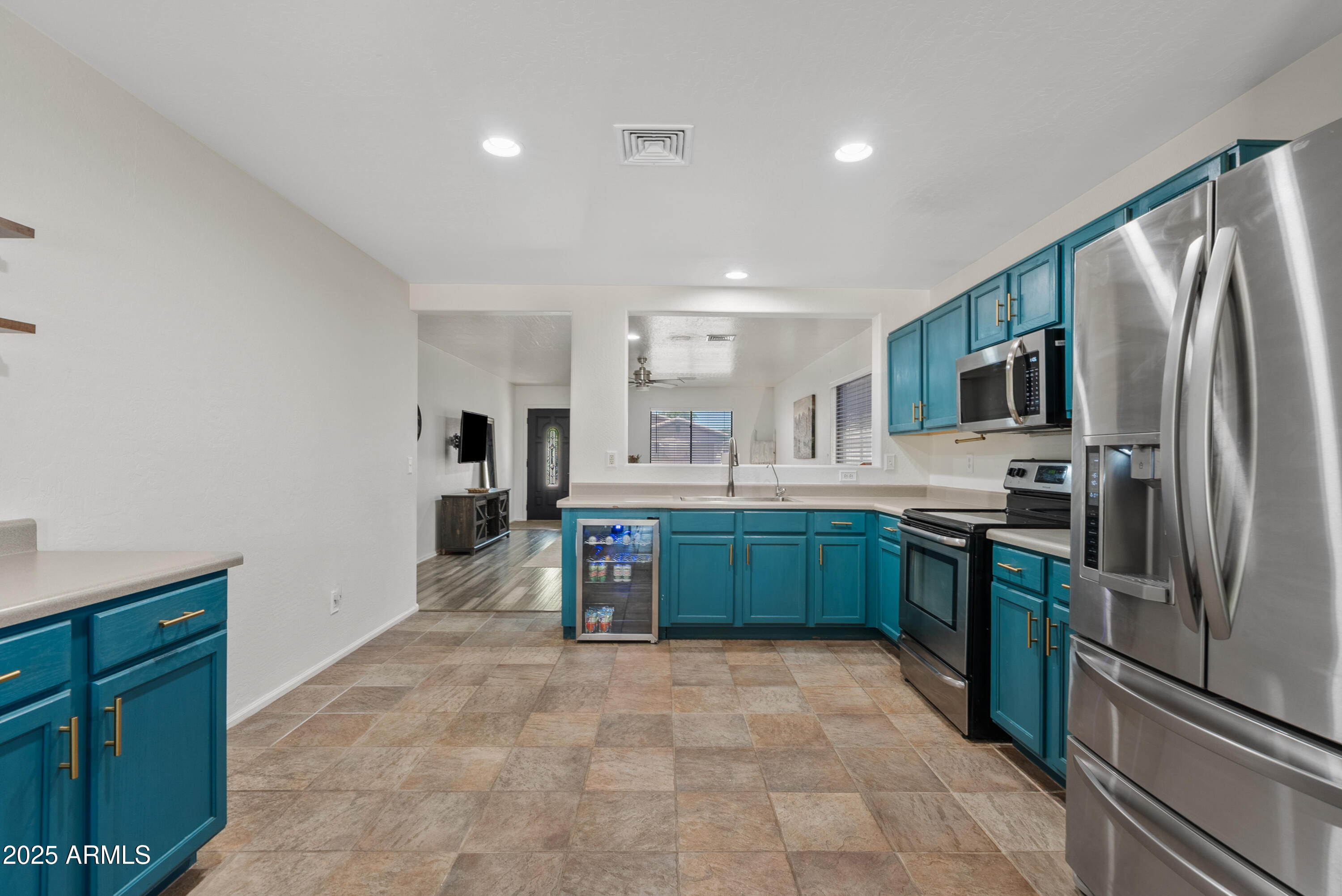 43907 W Sagebrush Trail