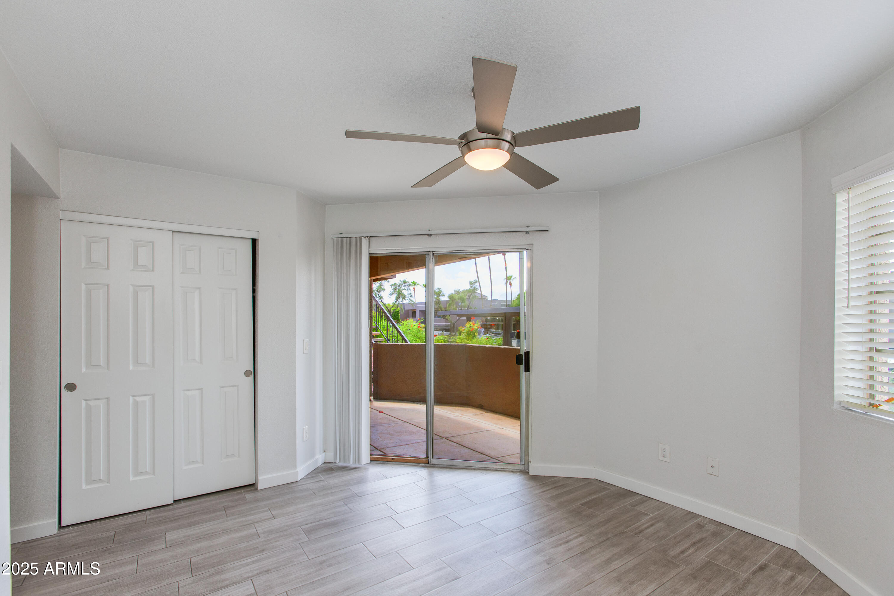 1720 E THUNDERBIRD Road, 1056