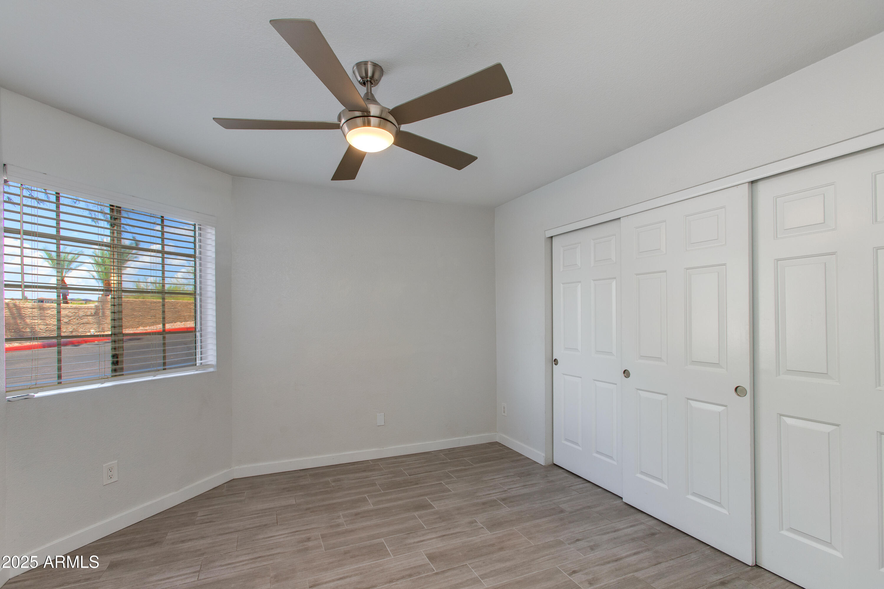 1720 E THUNDERBIRD Road, 1056