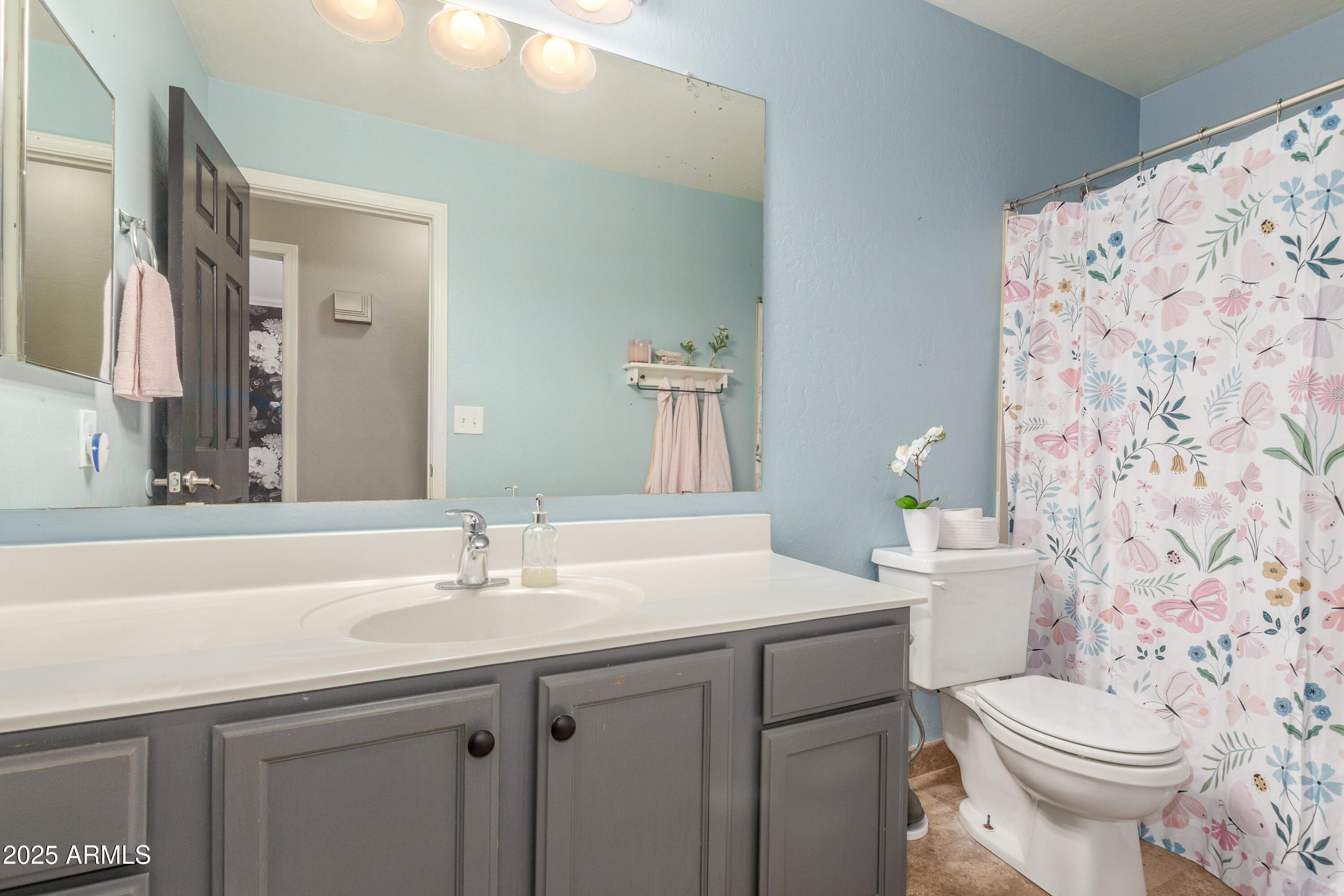 15208 S 14TH Place
