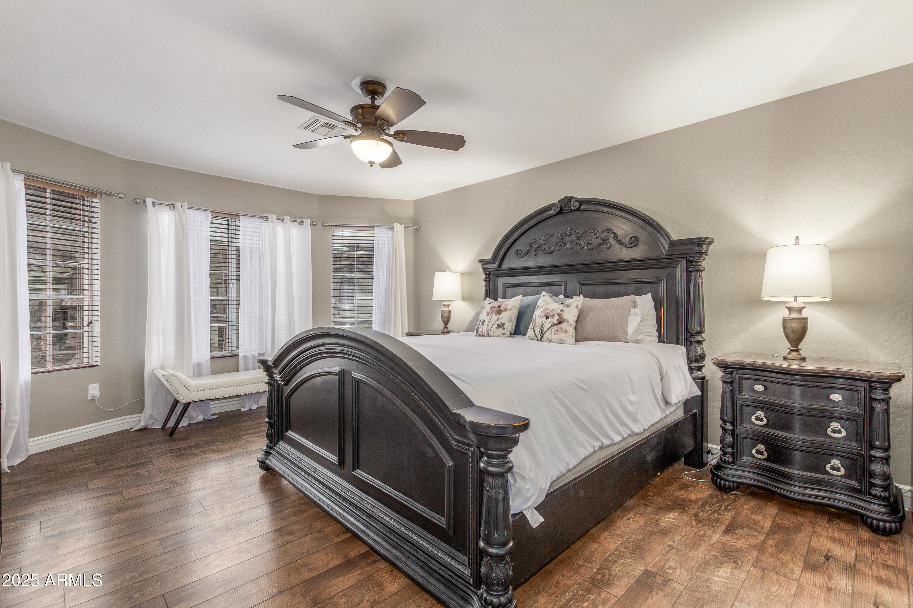 15208 S 14TH Place