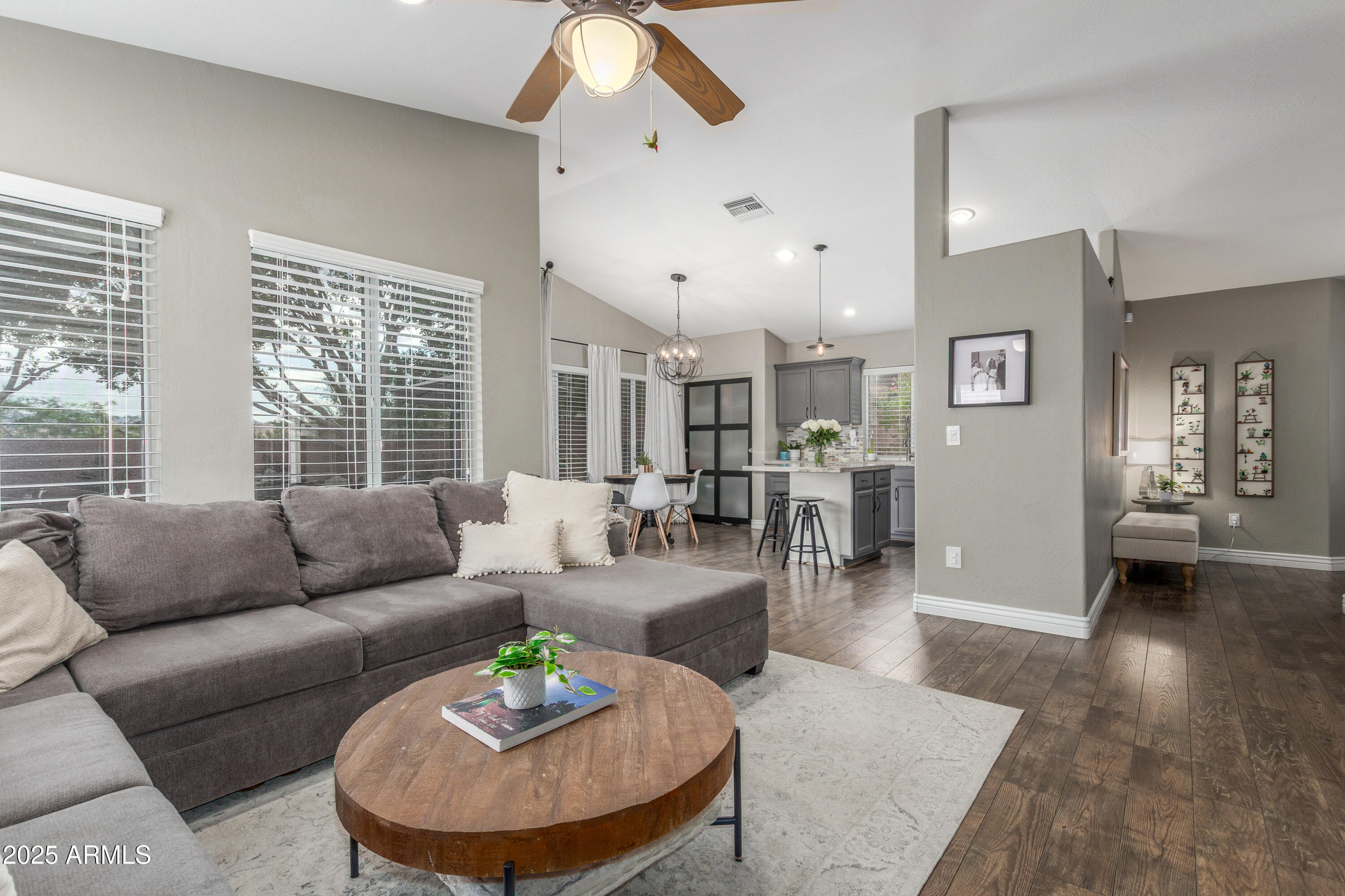 15208 S 14TH Place
