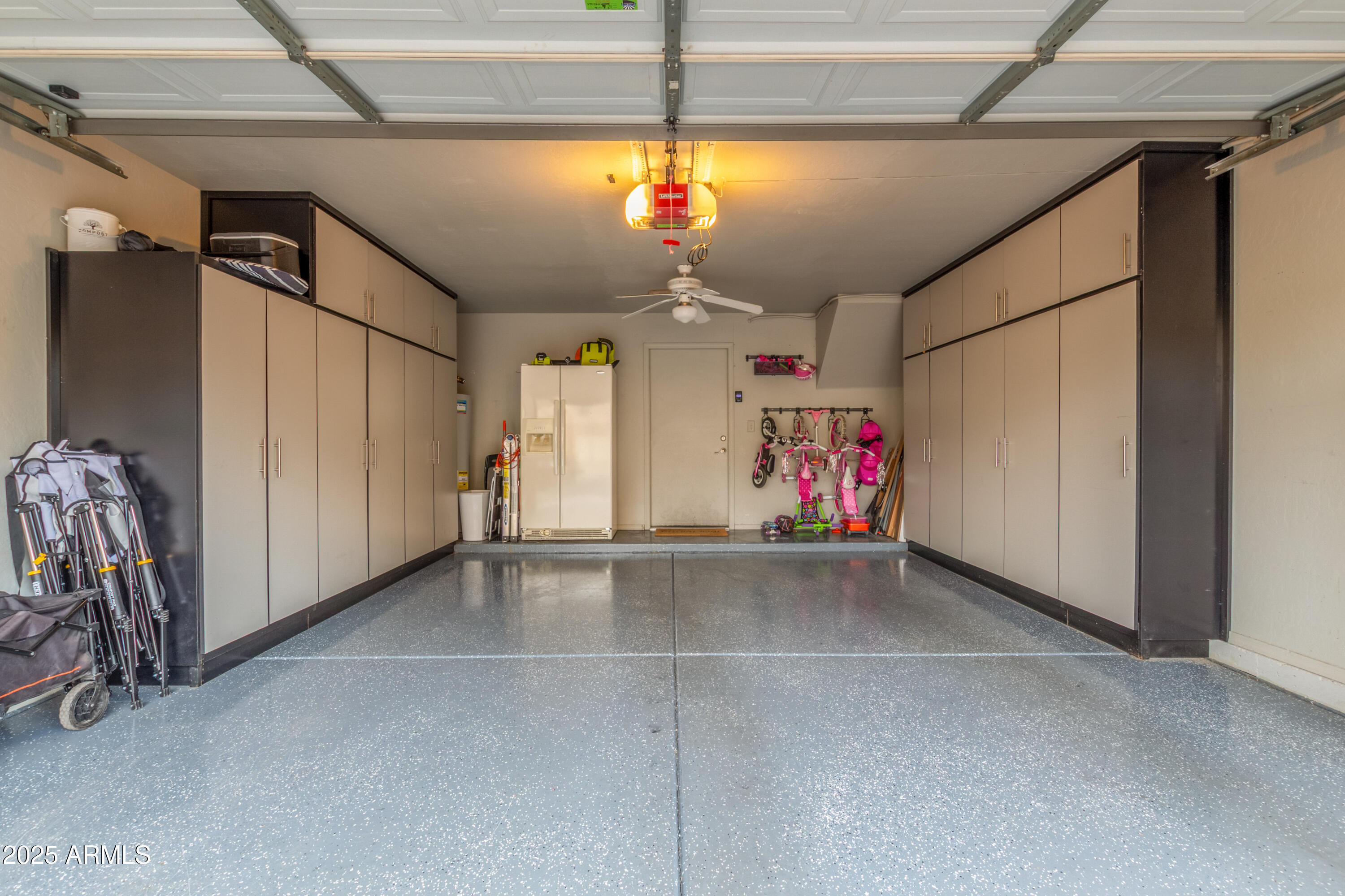 15208 S 14TH Place