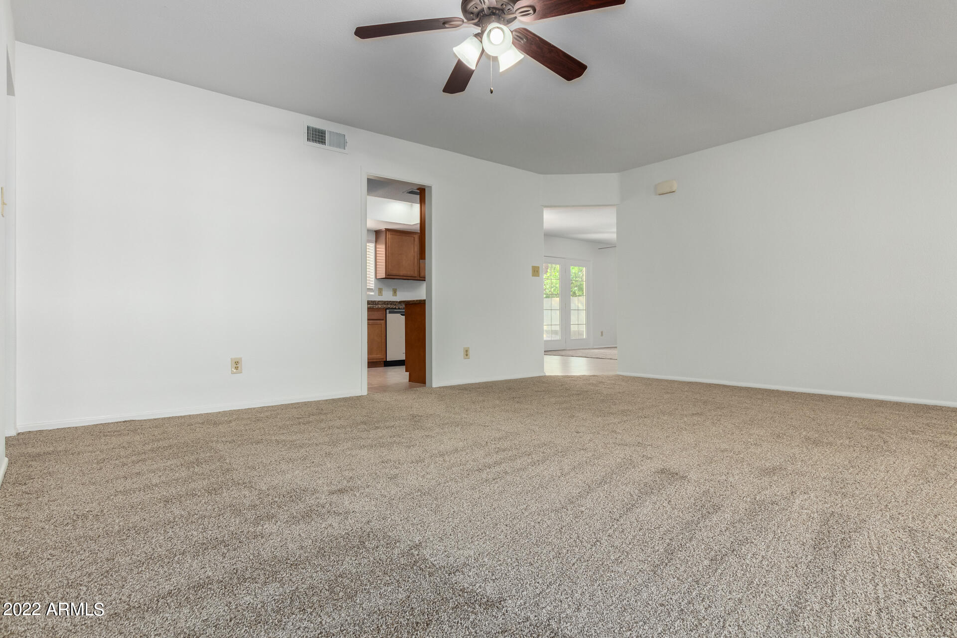 1333 W Medina Avenue