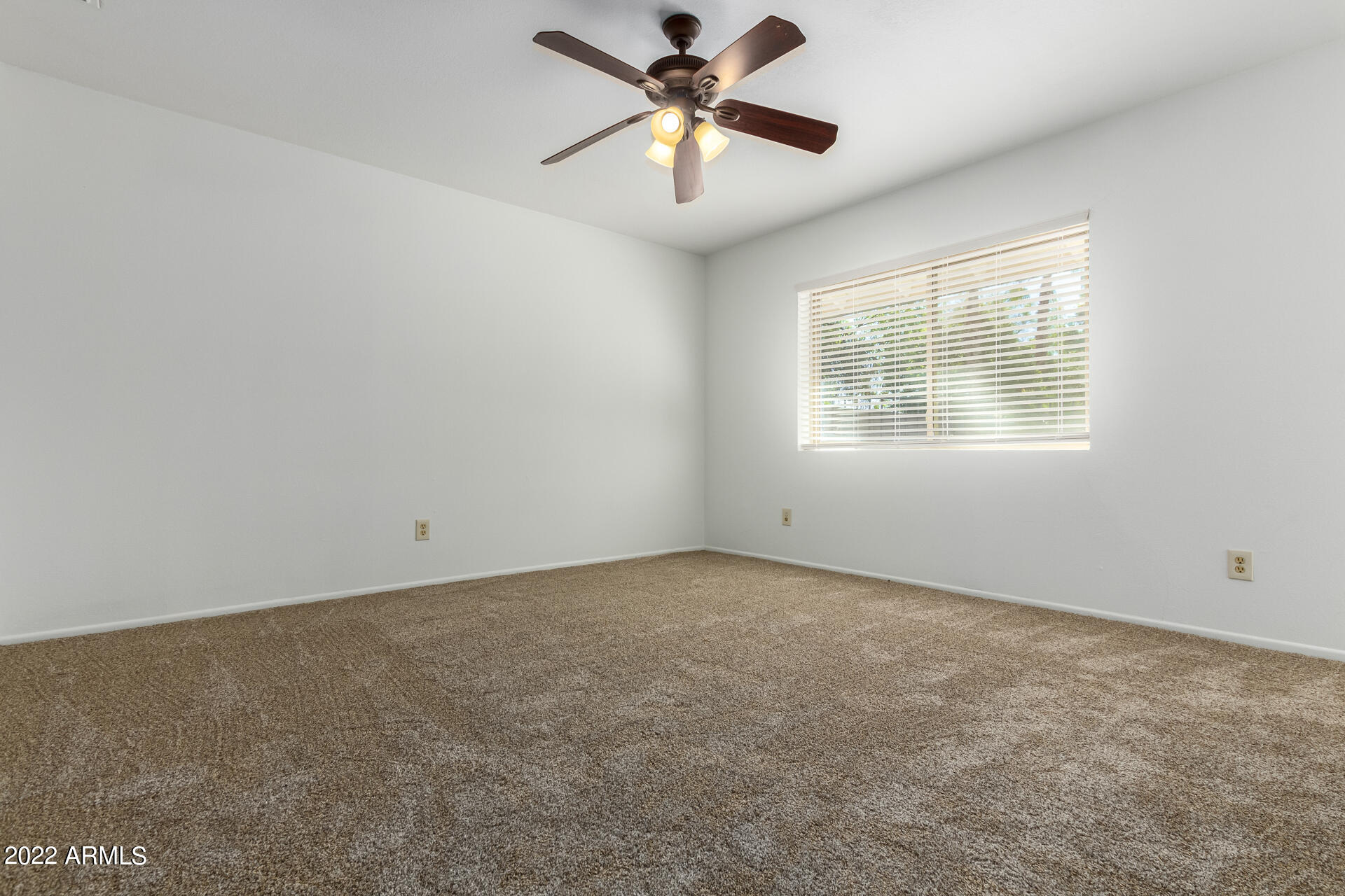 1333 W Medina Avenue