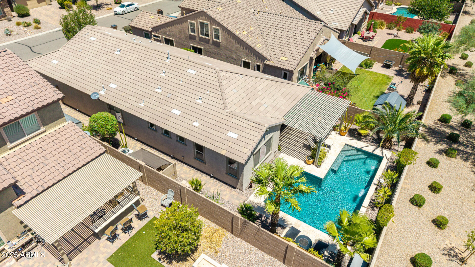 389 E CASTLE ROCK Road