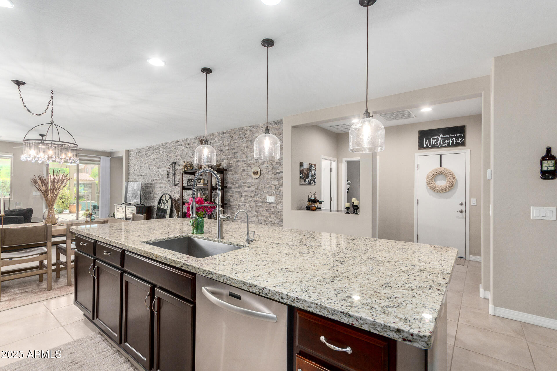 389 E CASTLE ROCK Road