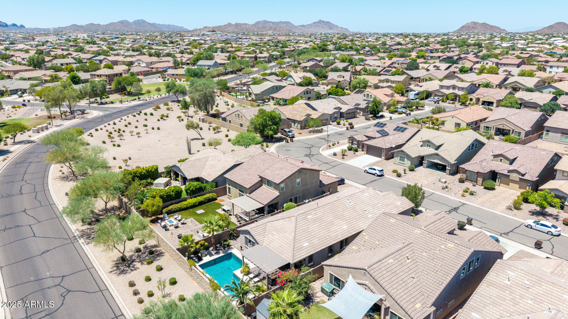 389 E CASTLE ROCK Road