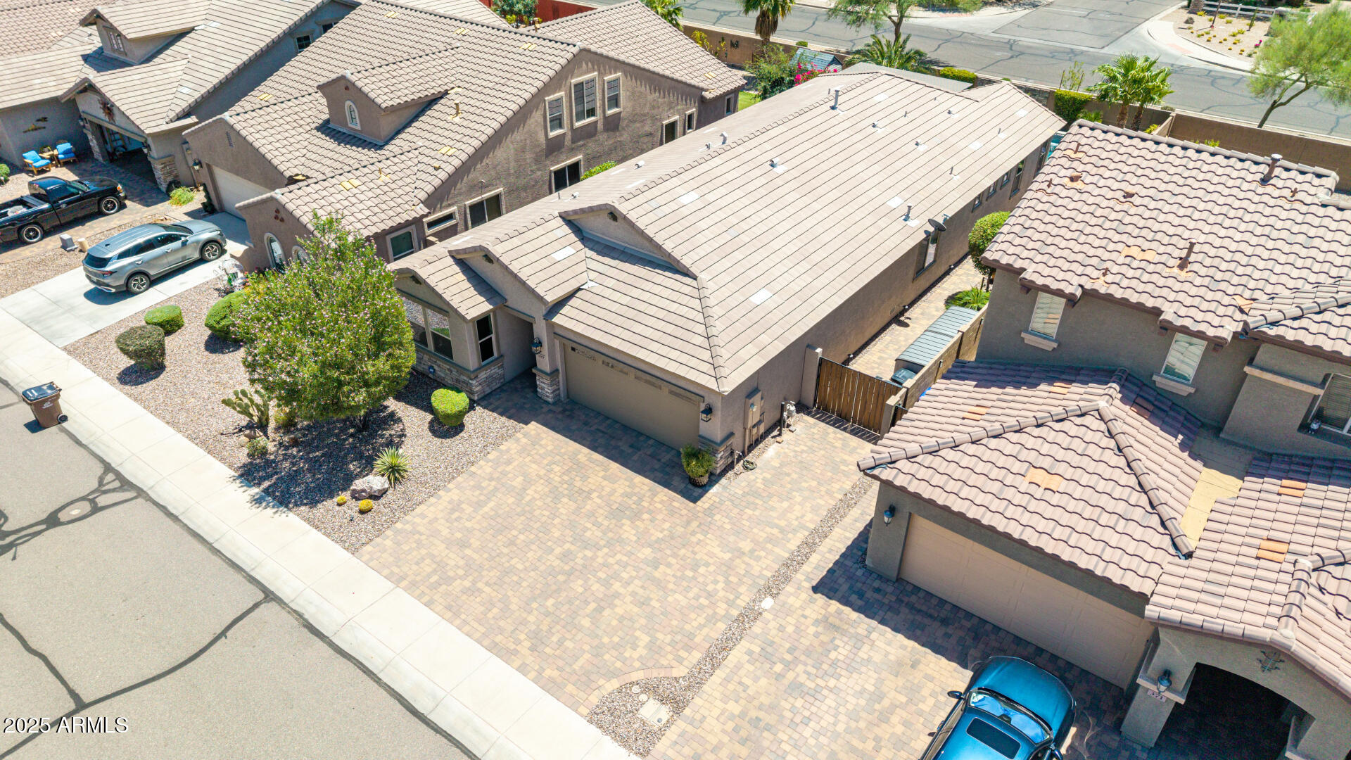 389 E CASTLE ROCK Road