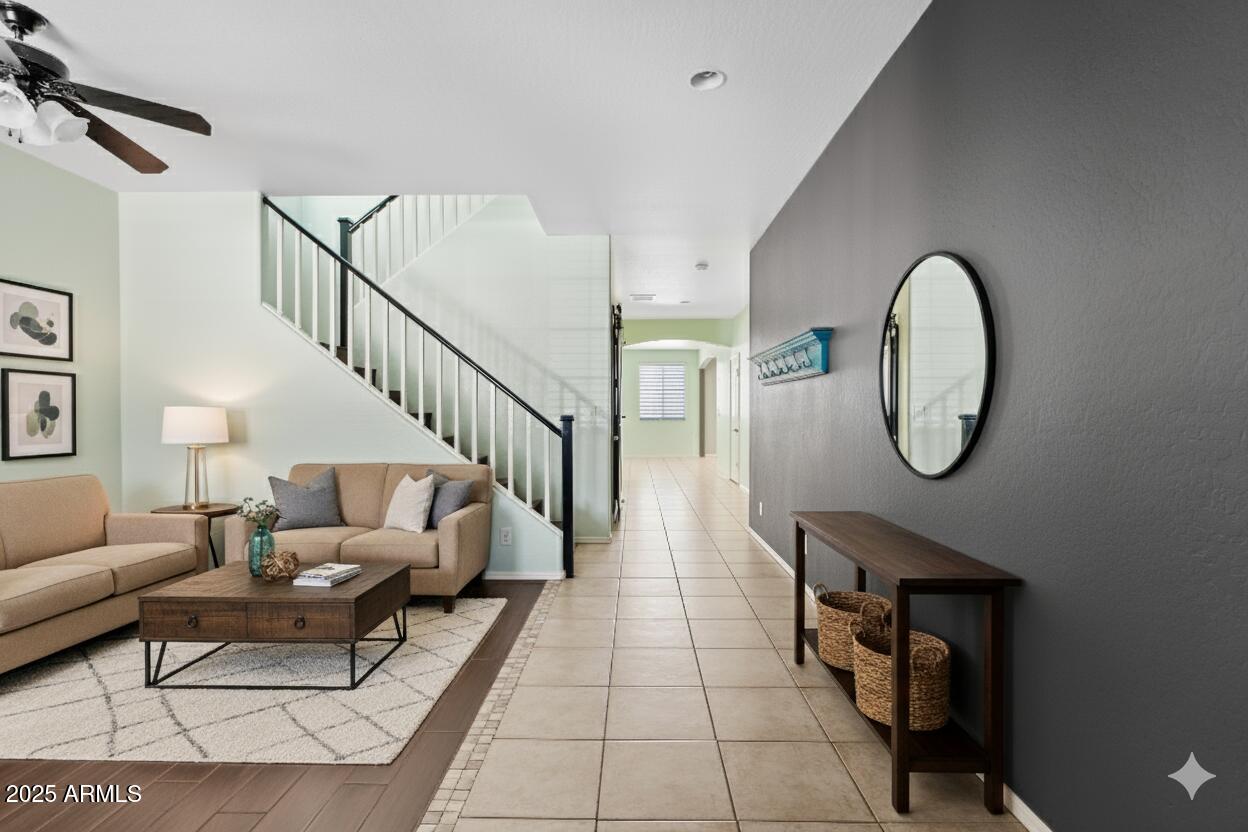 3850 E Longhorn Street