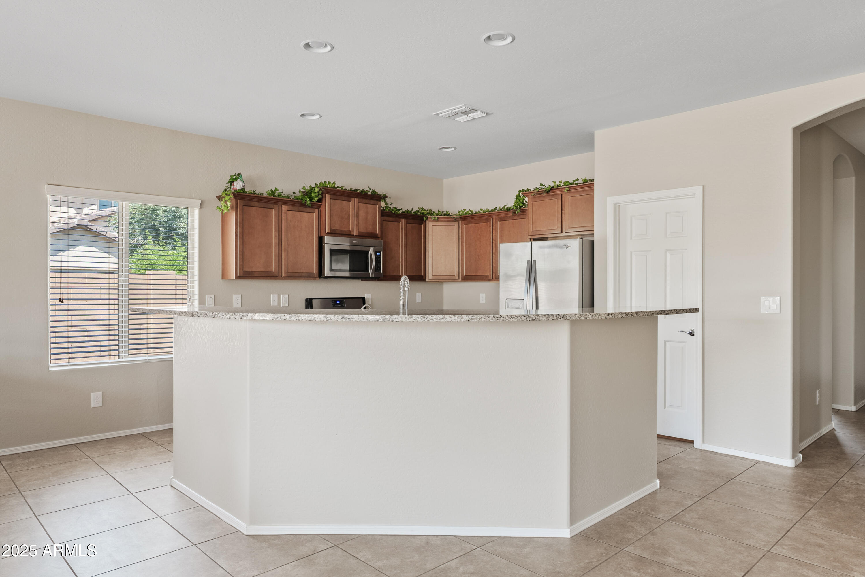 11035 E TOPAZ Avenue