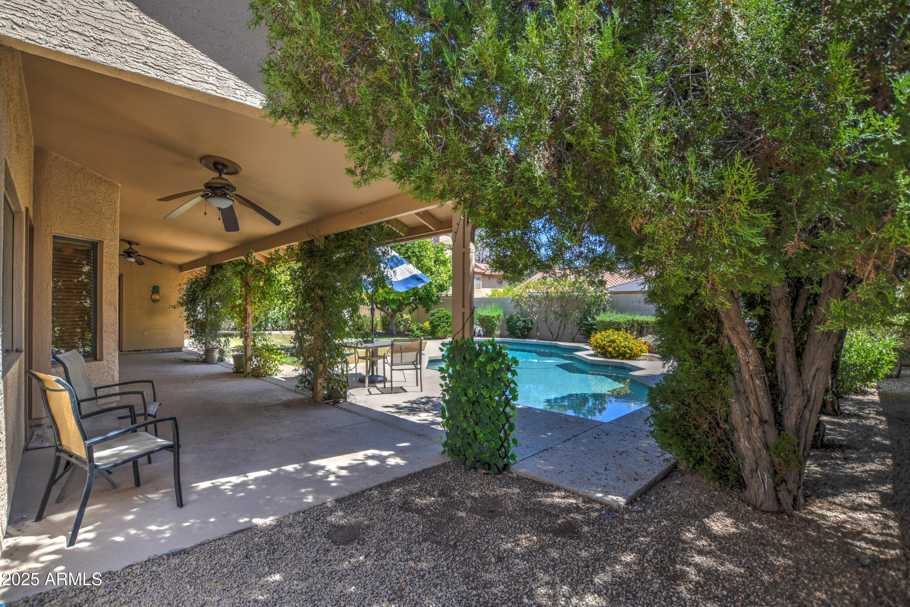 6009 E MONTE CRISTO Avenue