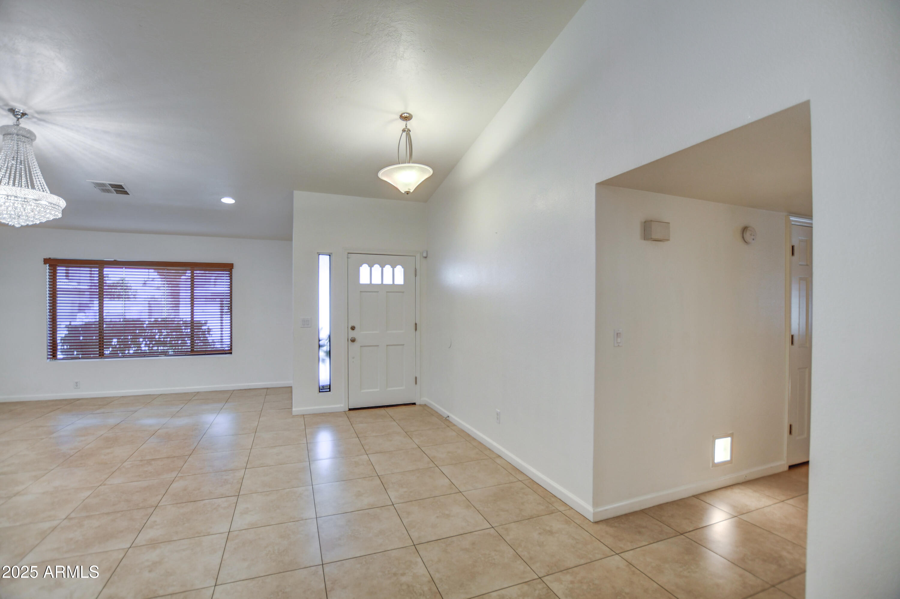 6009 E MONTE CRISTO Avenue