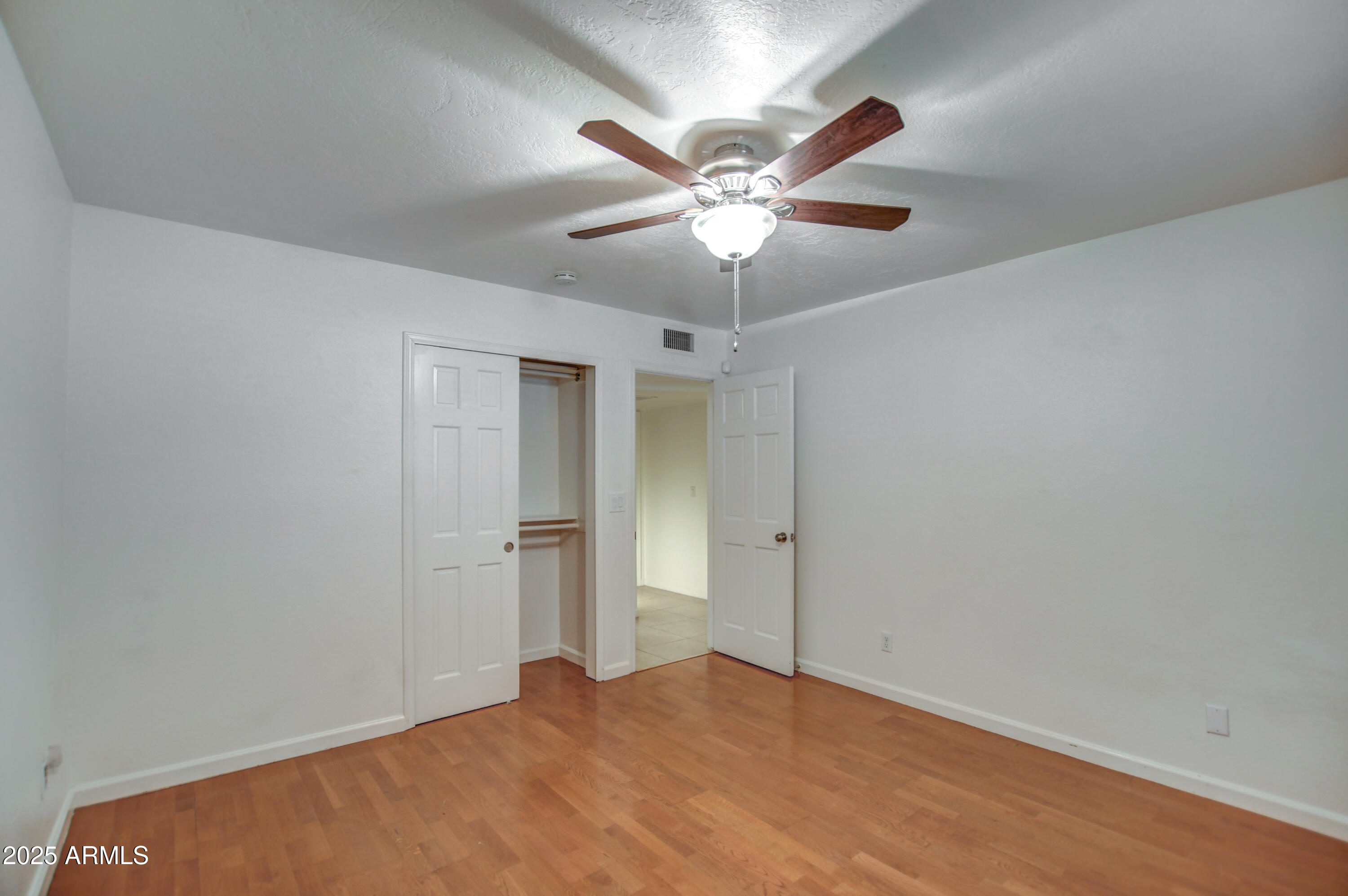 6009 E MONTE CRISTO Avenue