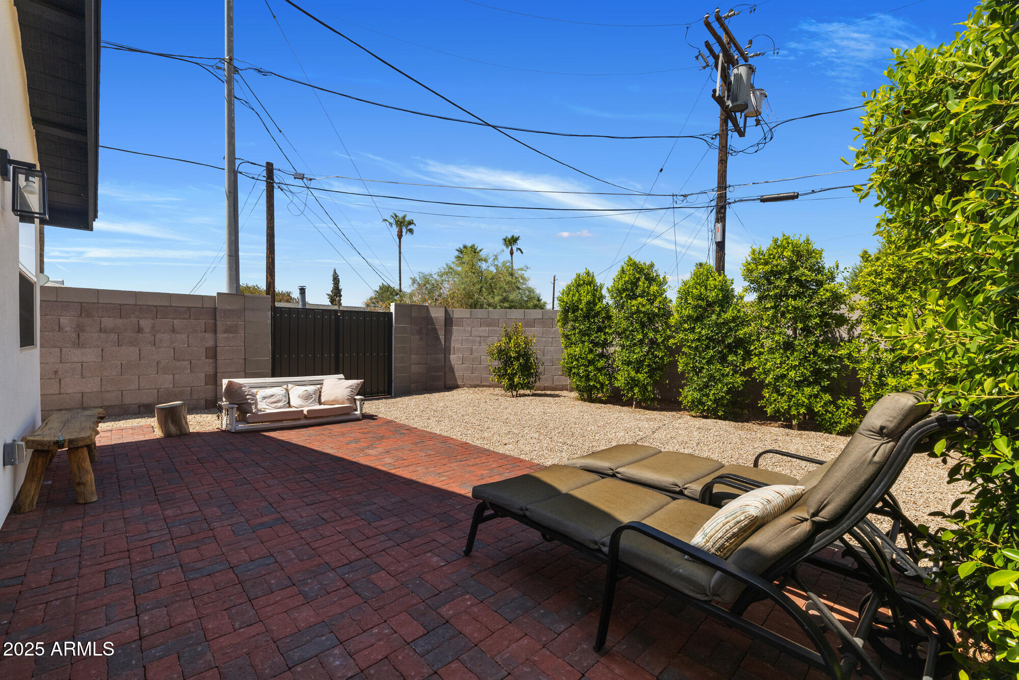 6534 N 16TH Place