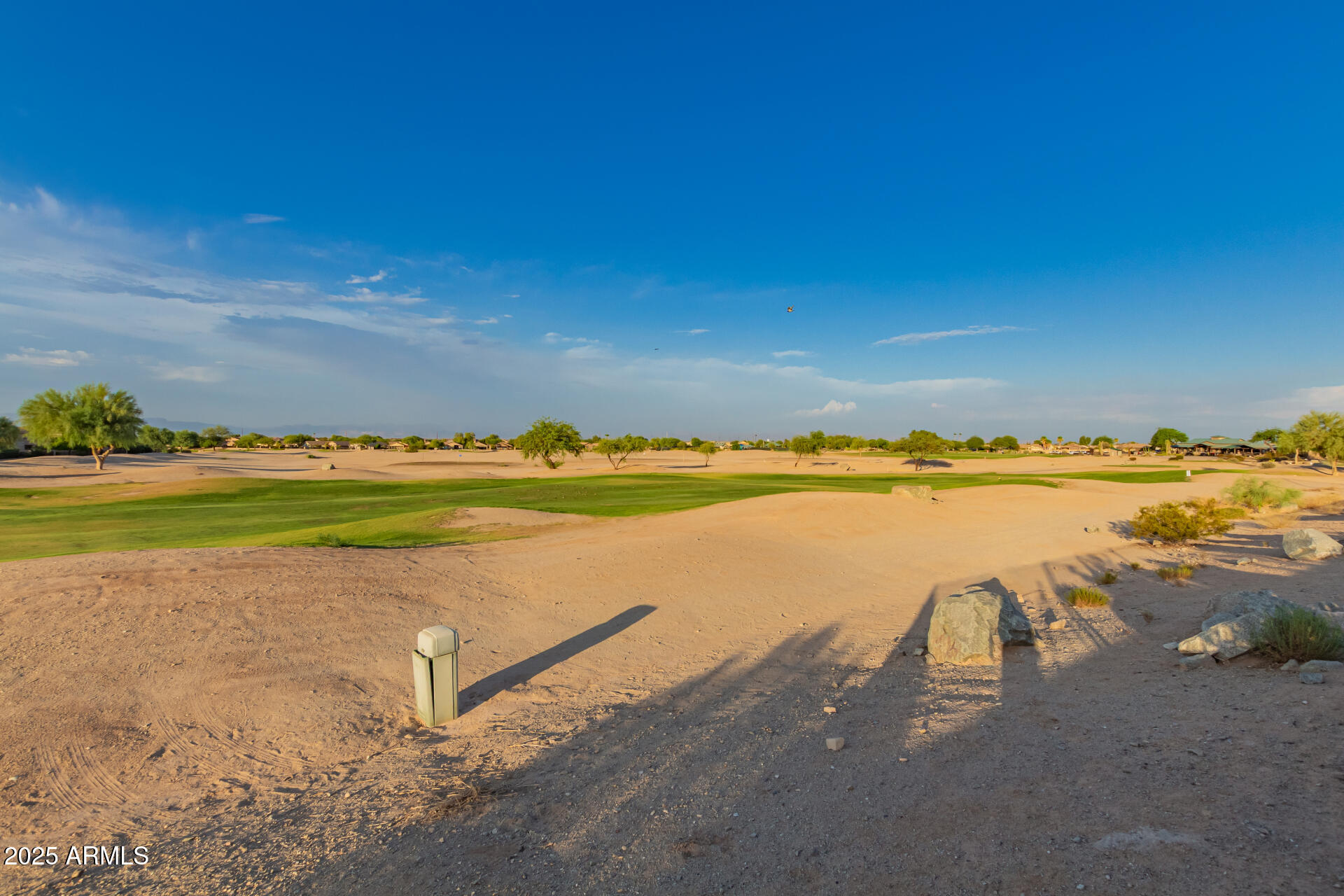 384 W BISMARK Street