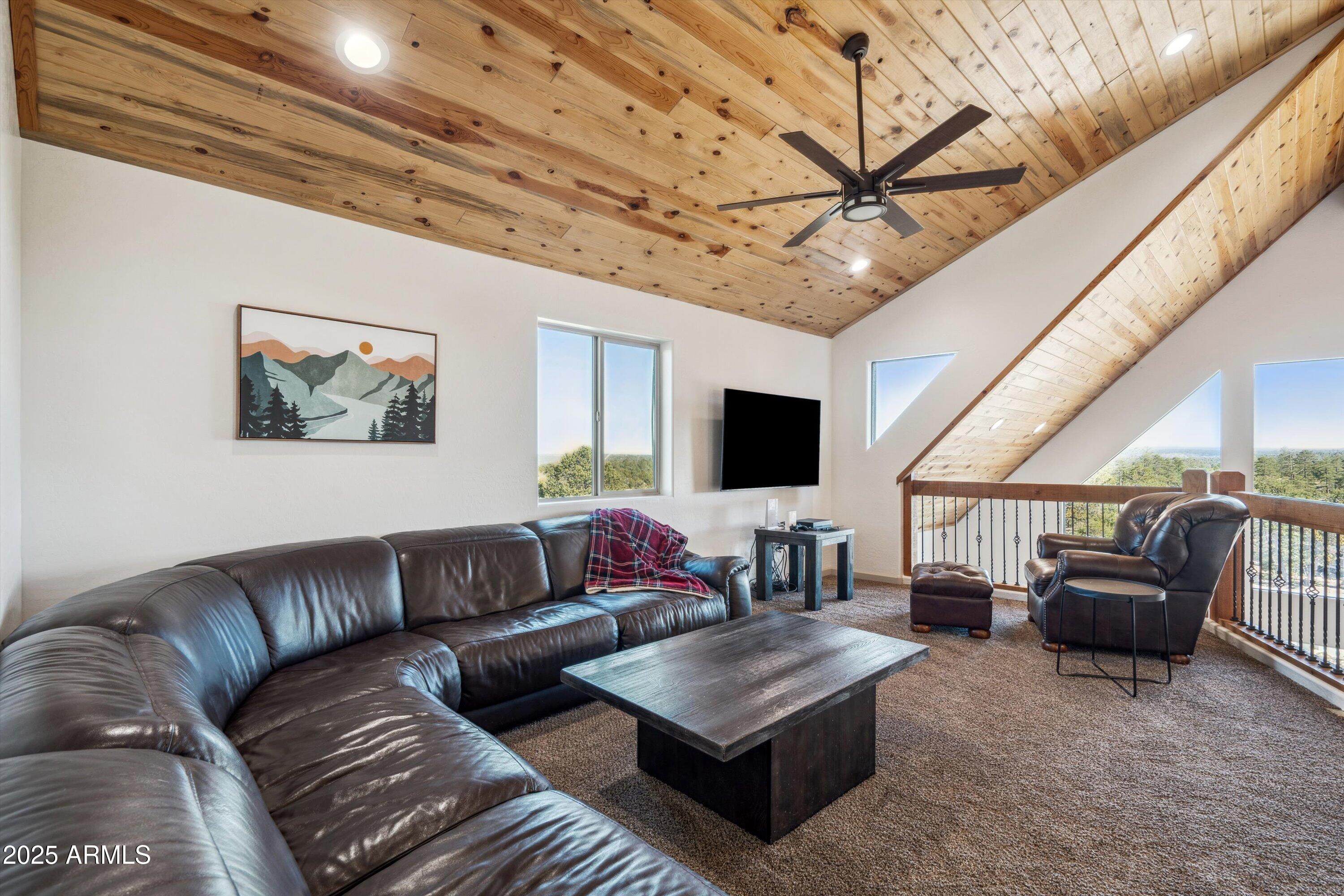 3457 E CAREFREE Road