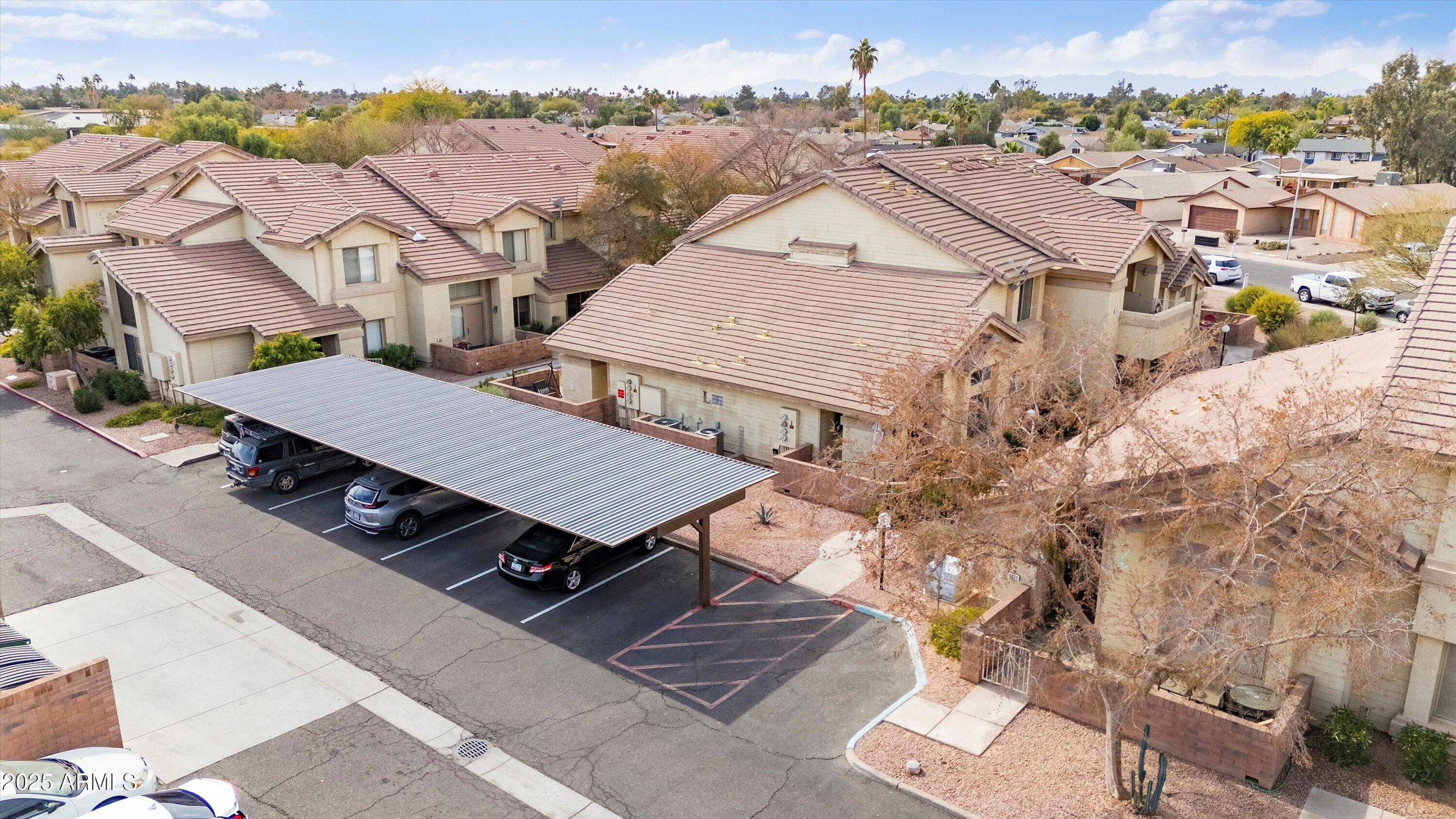2201 N COMANCHE Drive, 1075