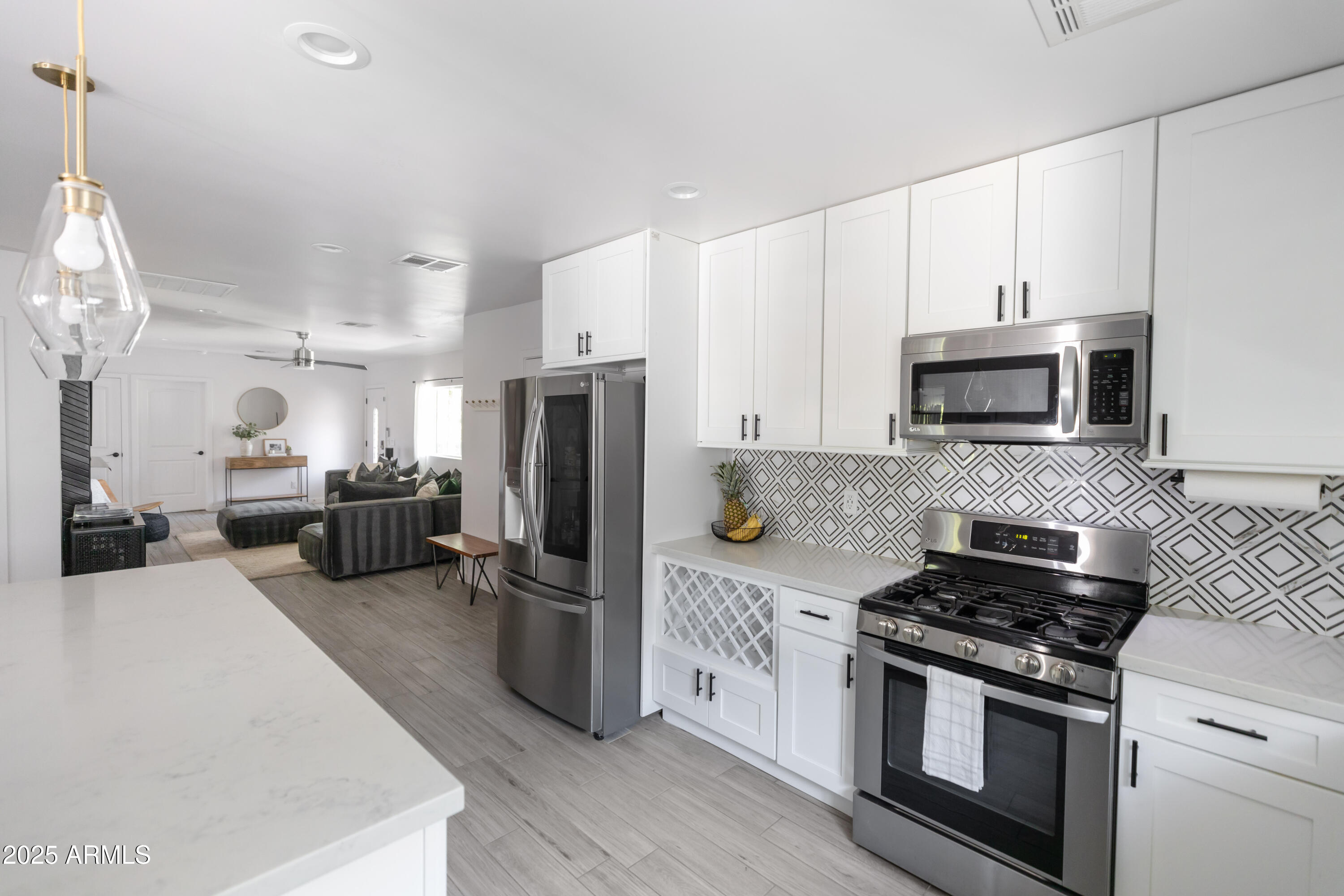 4020 N 33RD Place