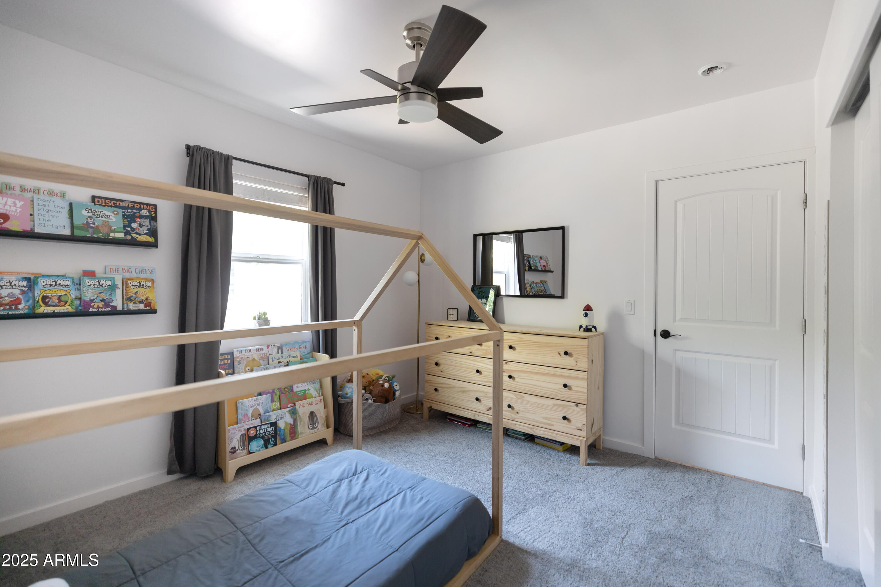 4020 N 33RD Place
