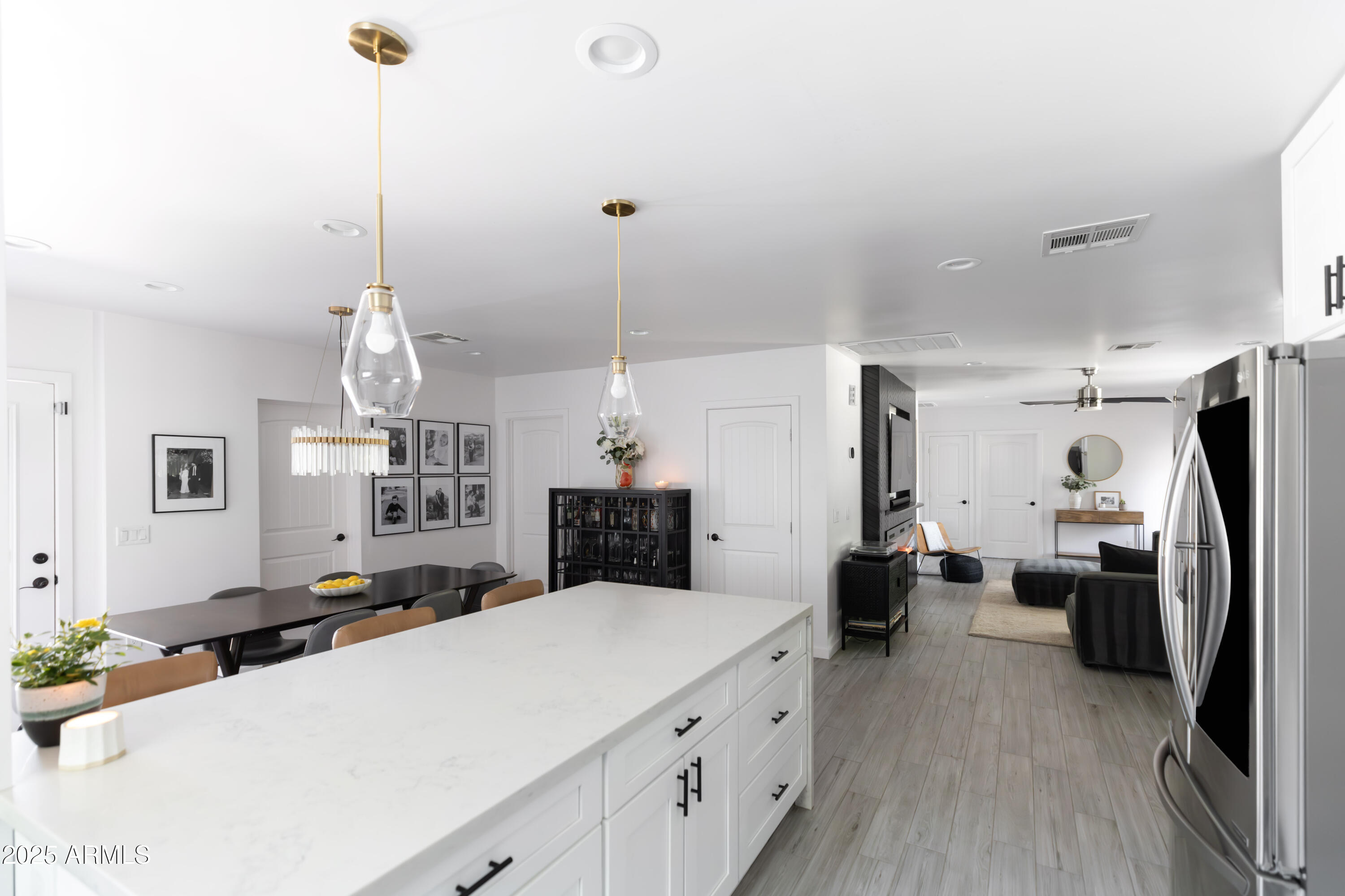 4020 N 33RD Place