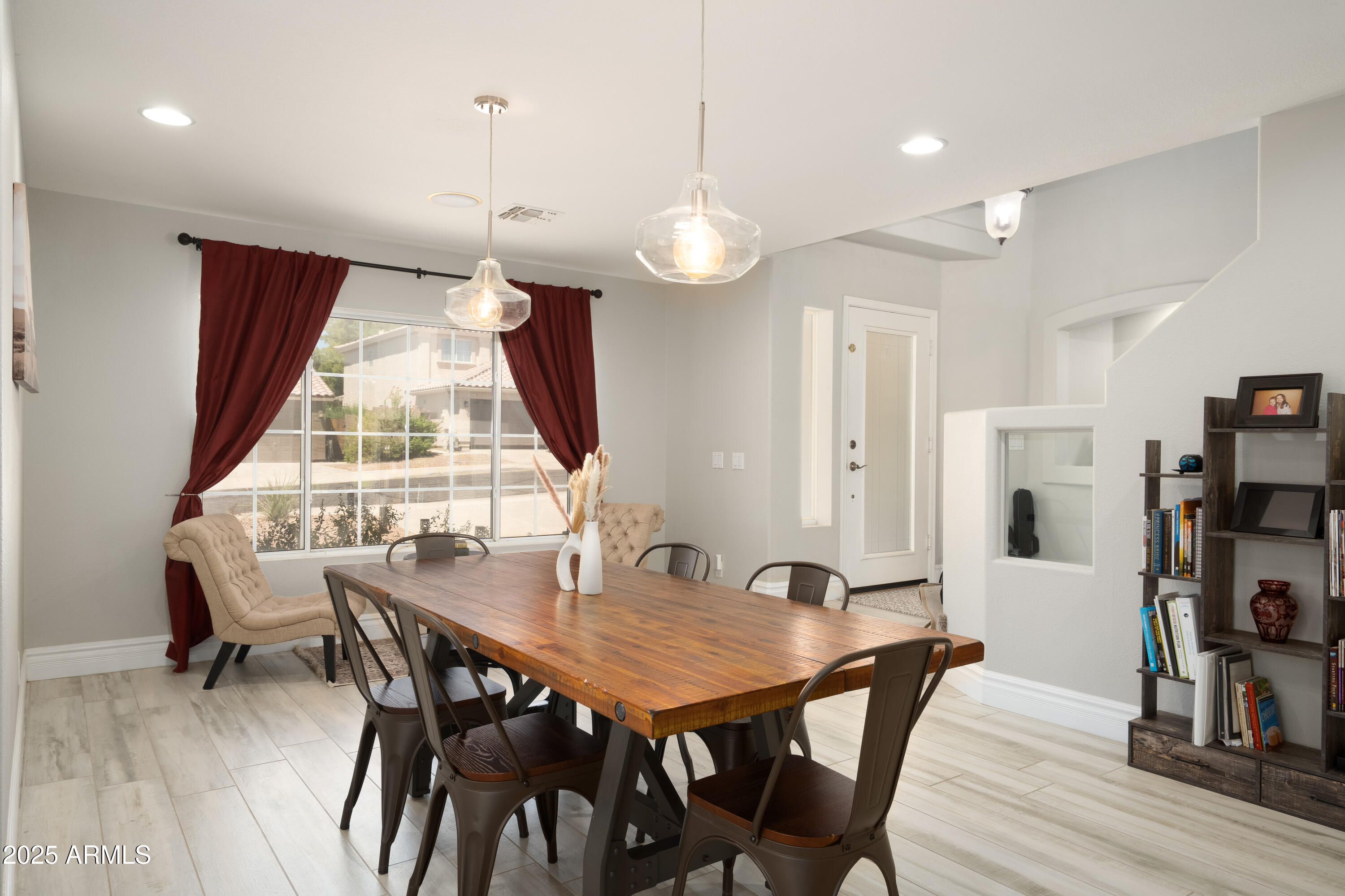 6337 W AVENIDA DEL REY