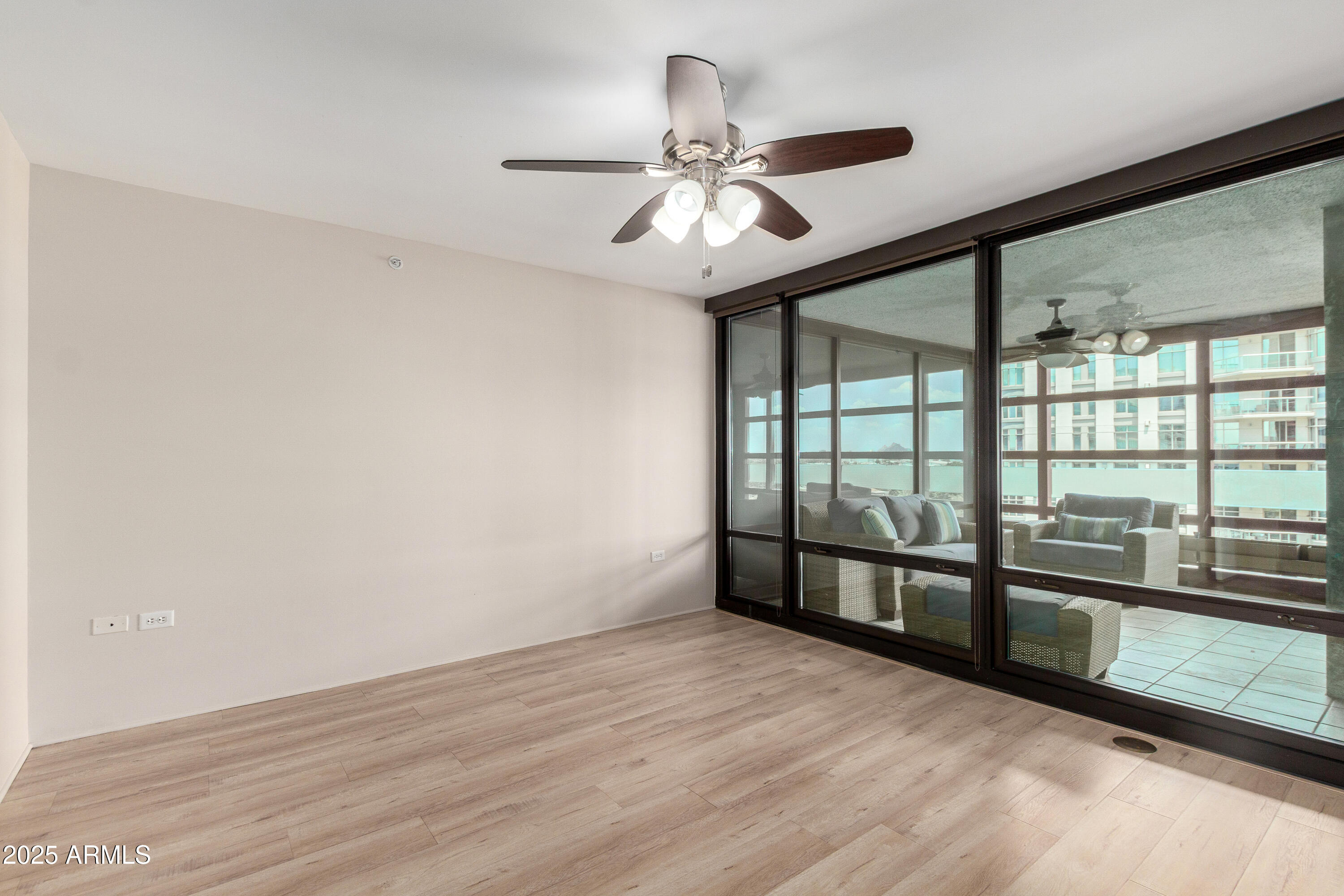 4808 N 24TH Street, 702