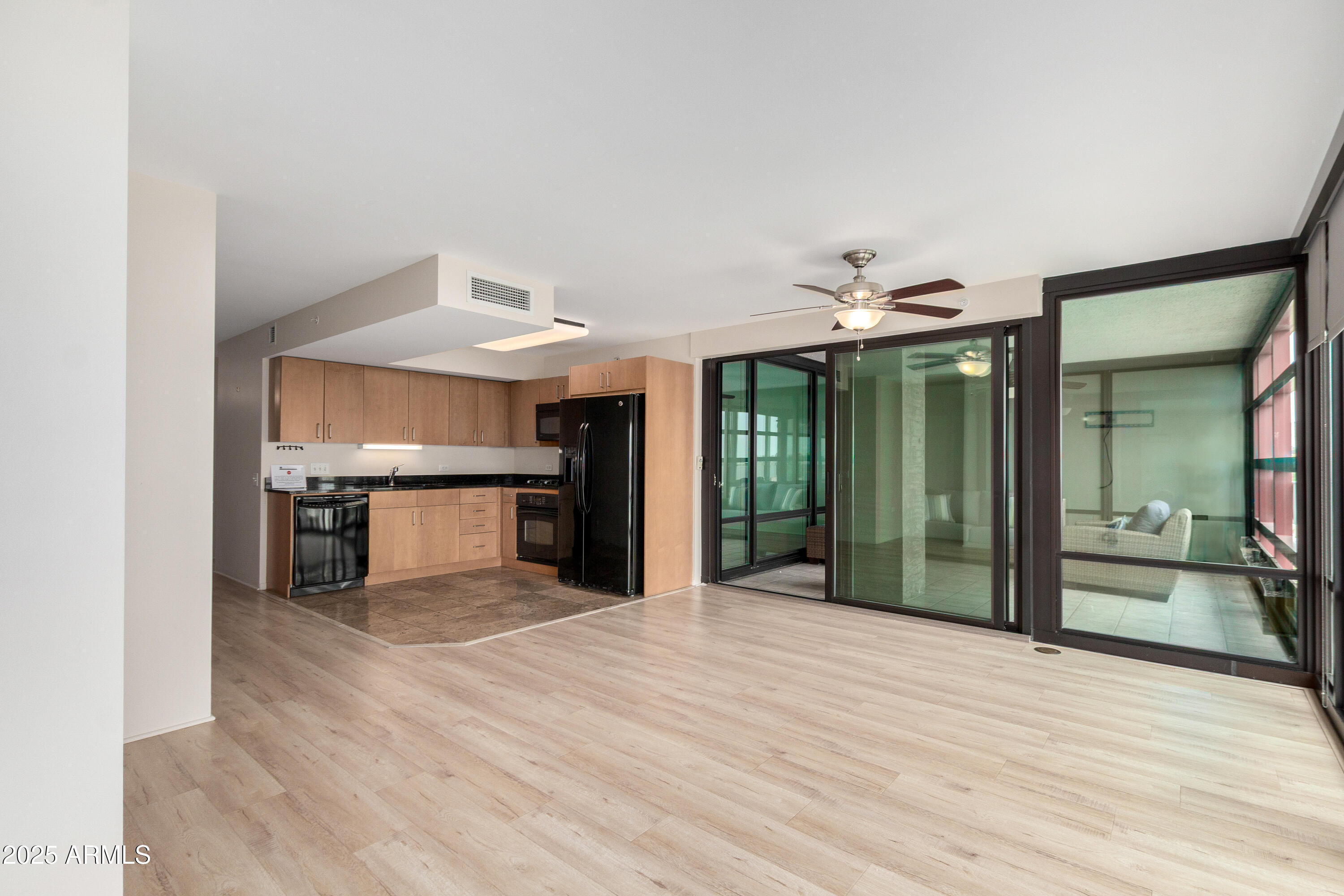 4808 N 24TH Street, 702
