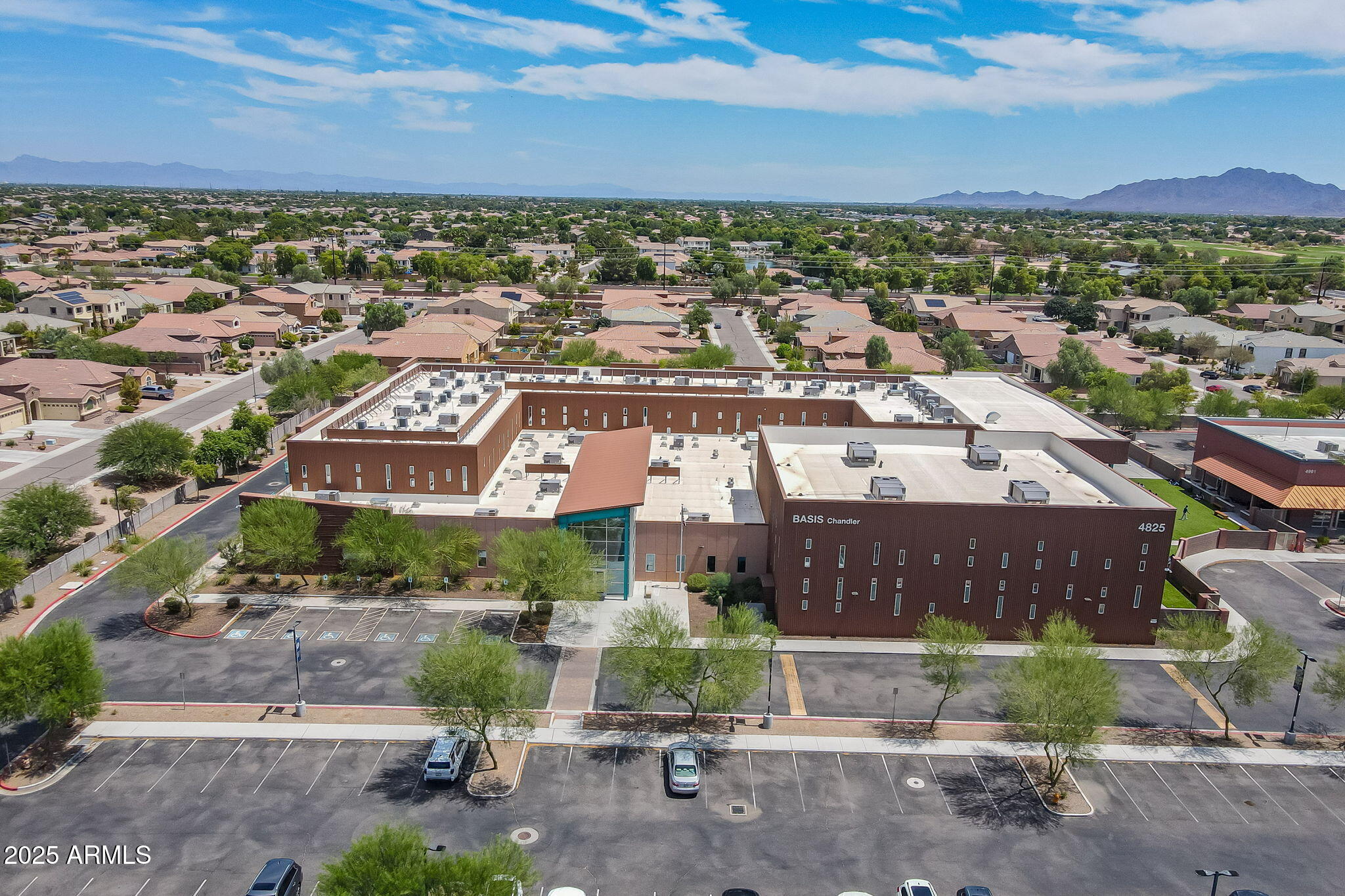 253 E CRESCENT Place