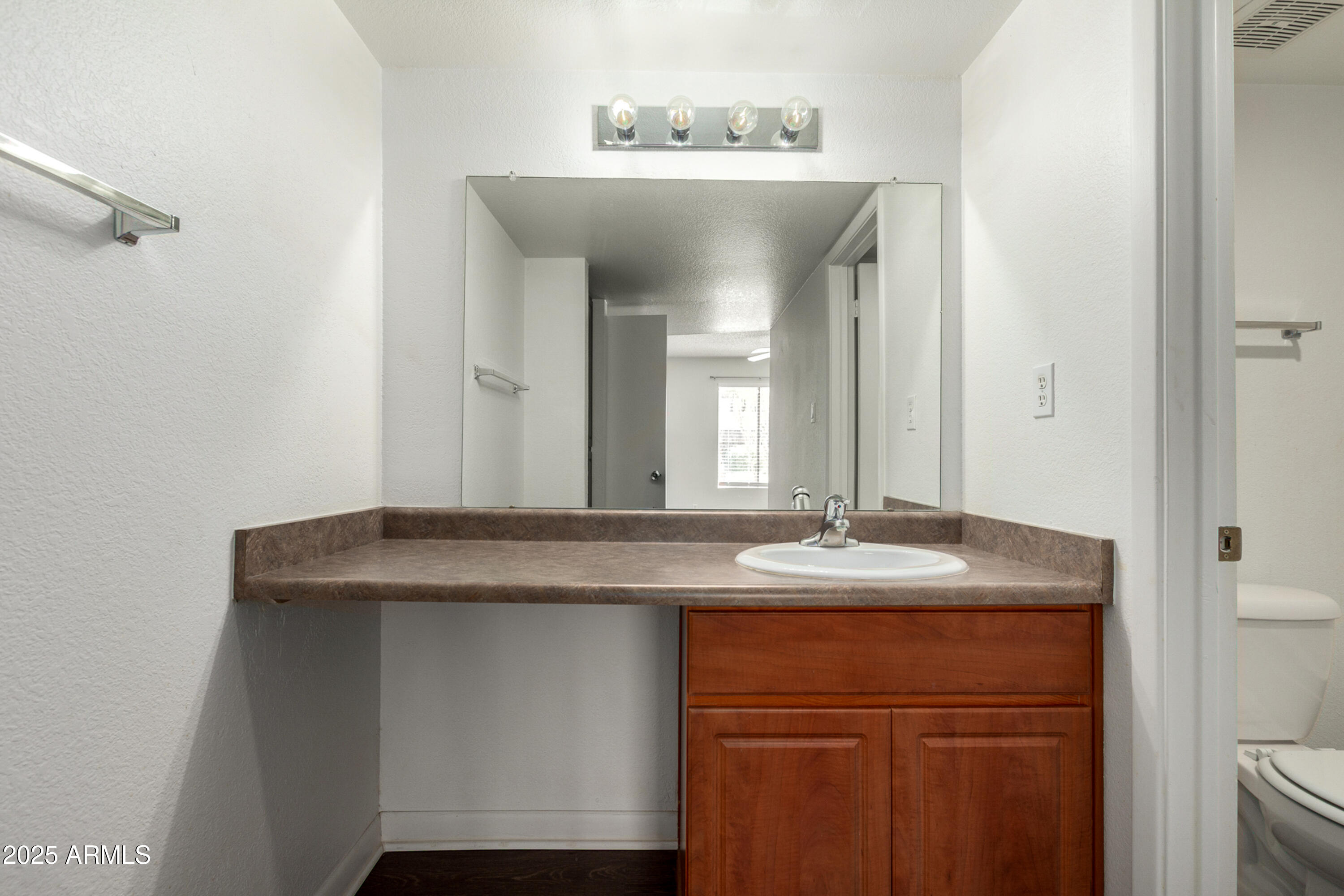 5995 N 78TH Street, 1111