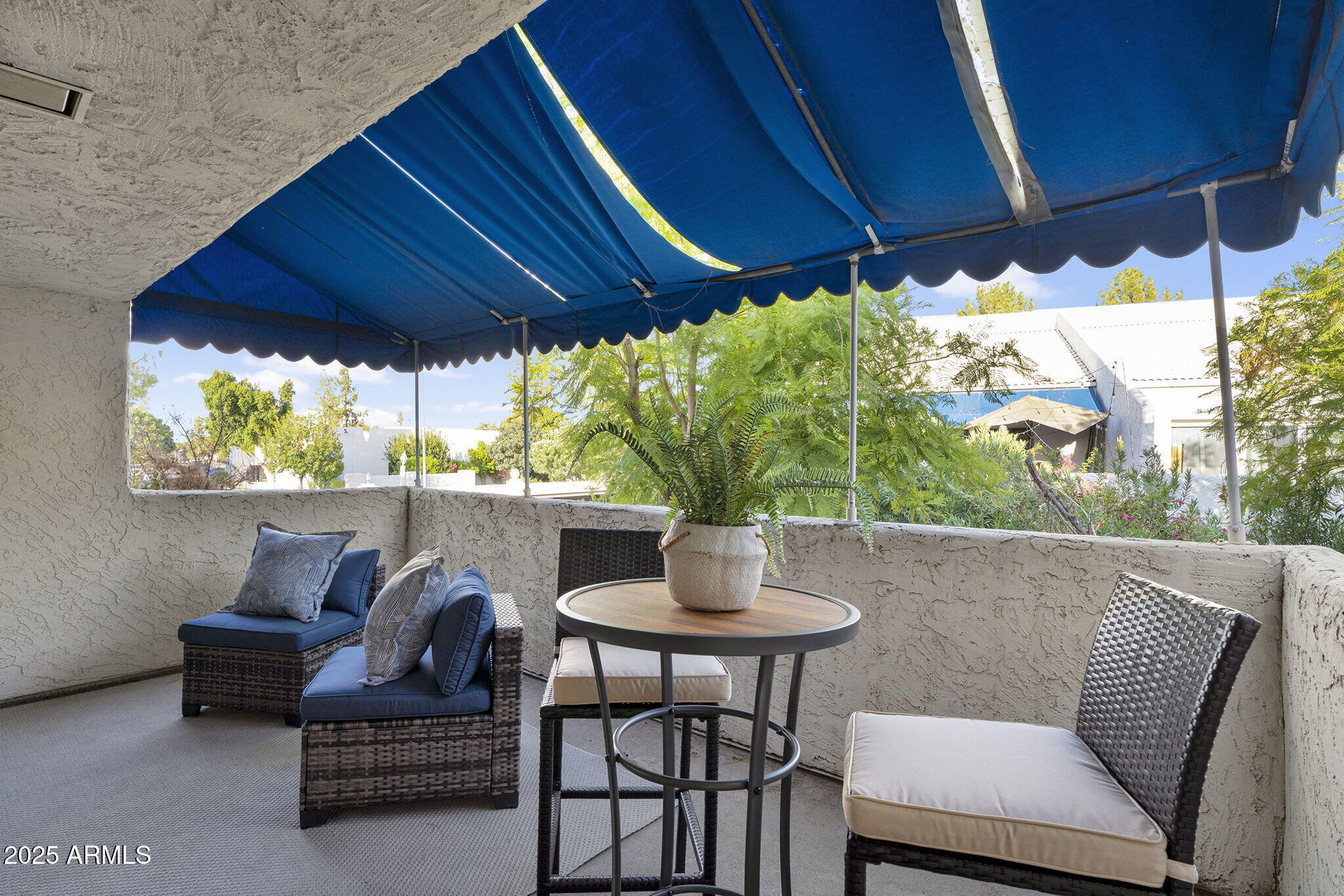 1143 E SANDPIPER Drive 208