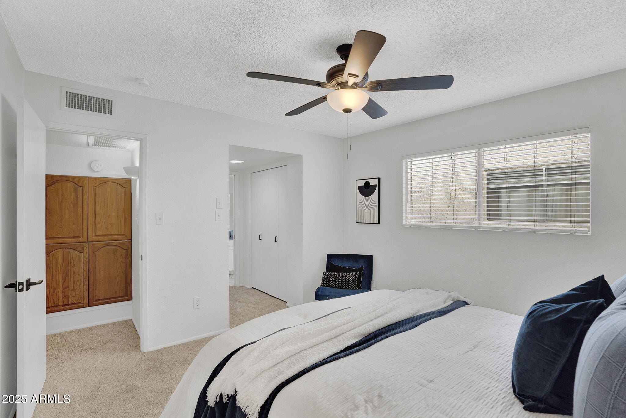 1143 E SANDPIPER Drive 208