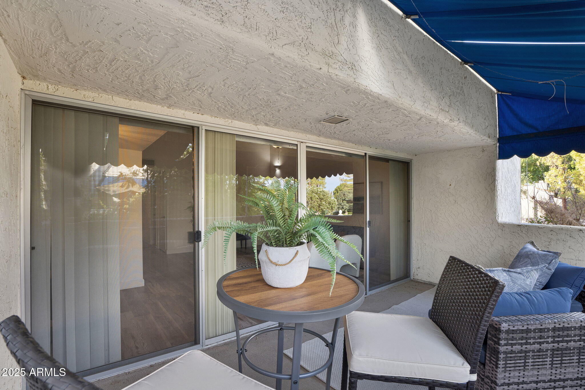 1143 E SANDPIPER Drive 208