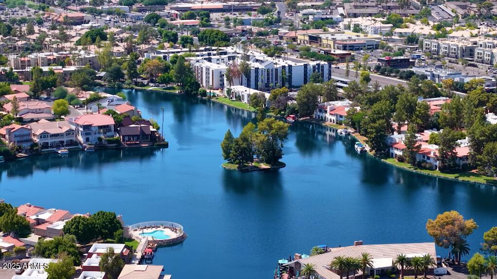 1143 E SANDPIPER Drive 208