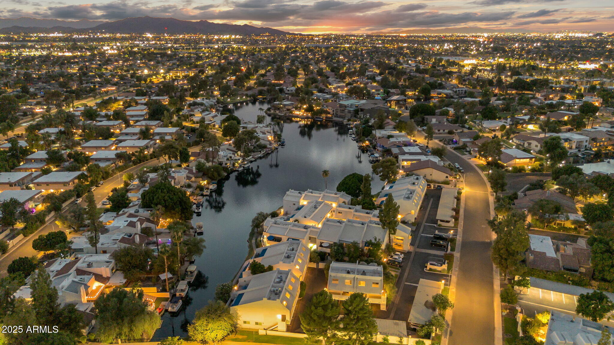 1143 E SANDPIPER Drive 208