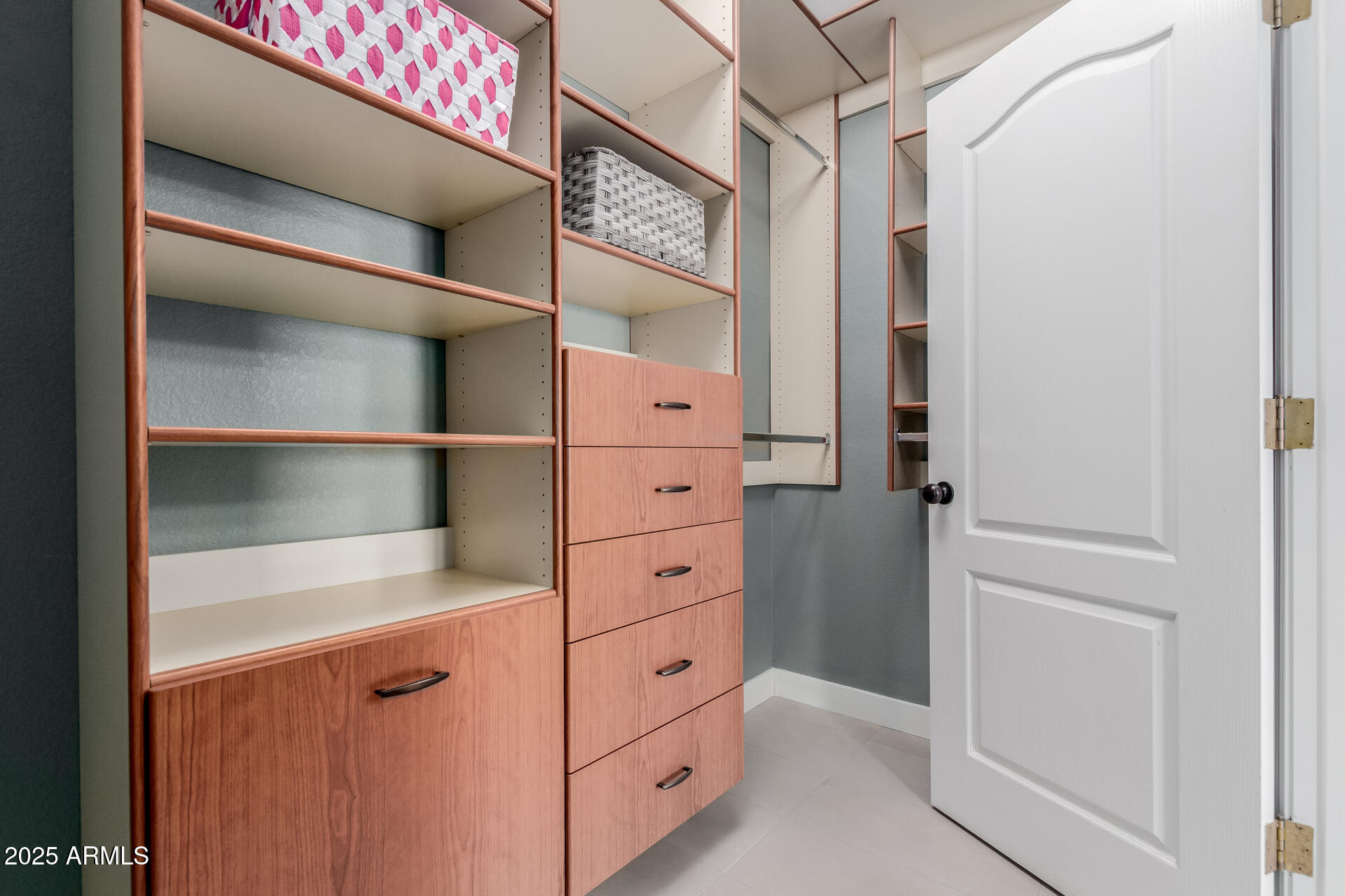 1739 W NIGHTHAWK Way