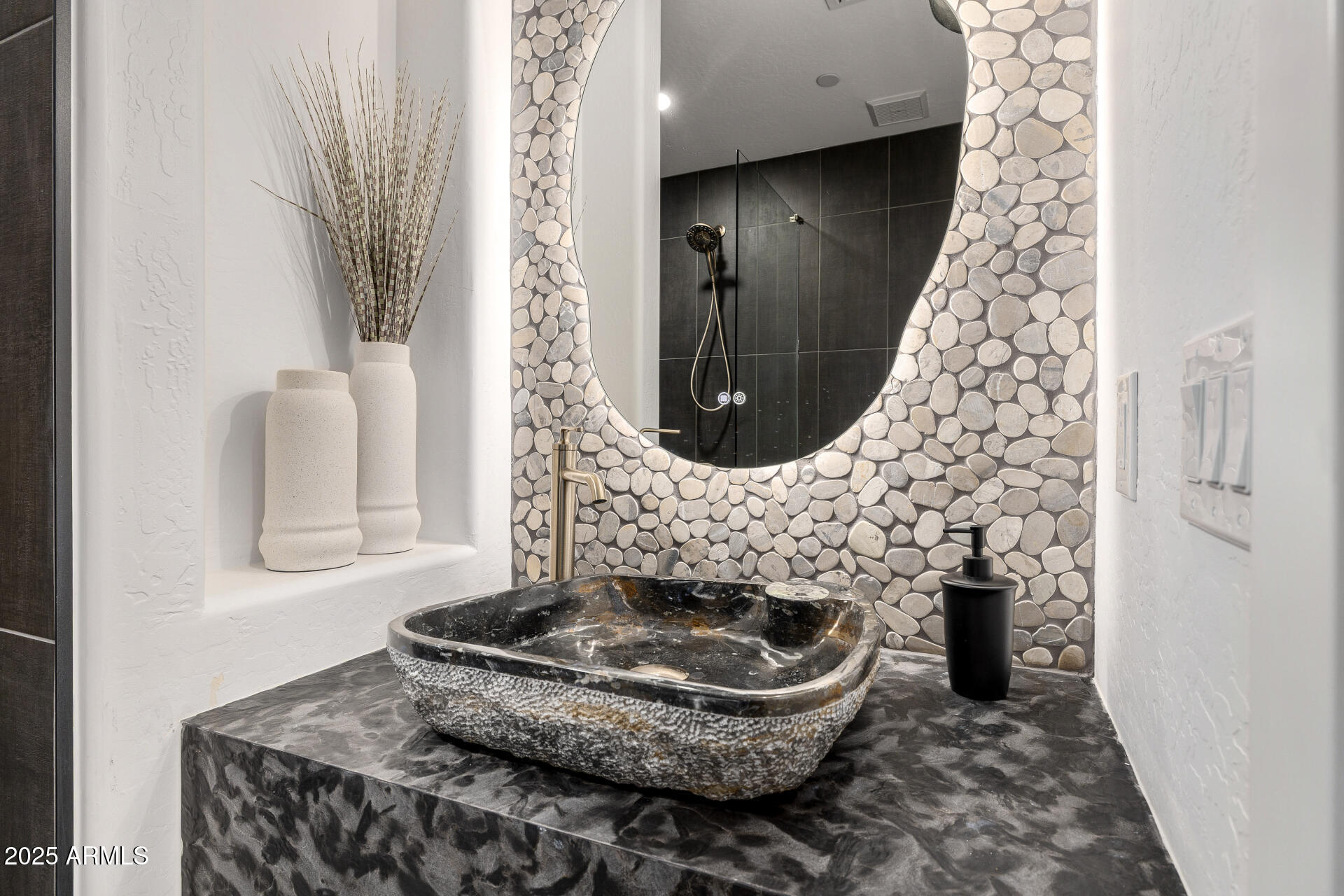 12312 E POINSETTIA Drive