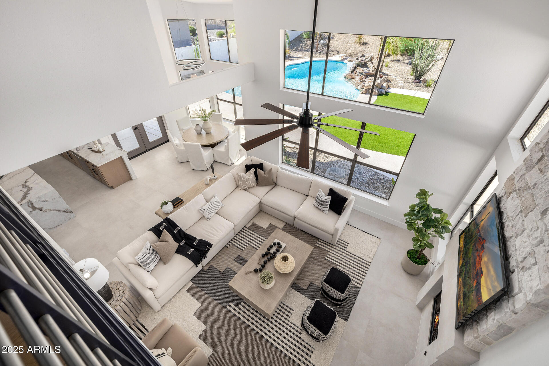 12312 E POINSETTIA Drive