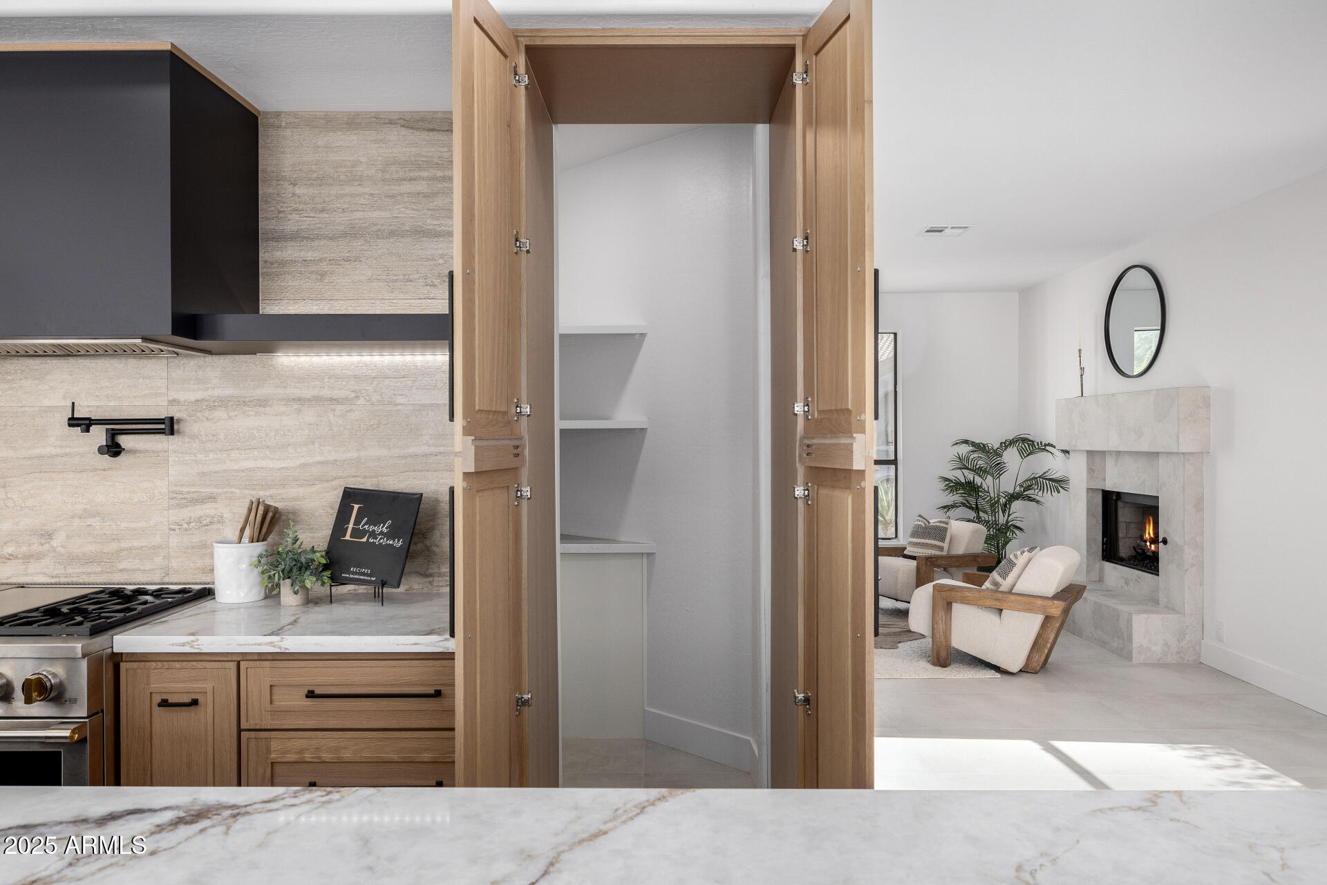 12312 E POINSETTIA Drive