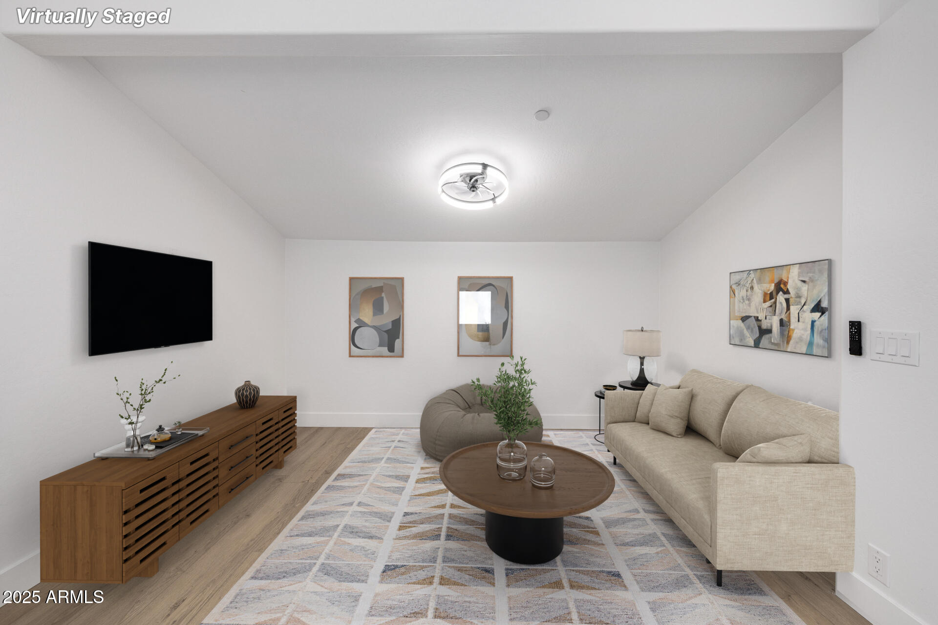 12312 E POINSETTIA Drive