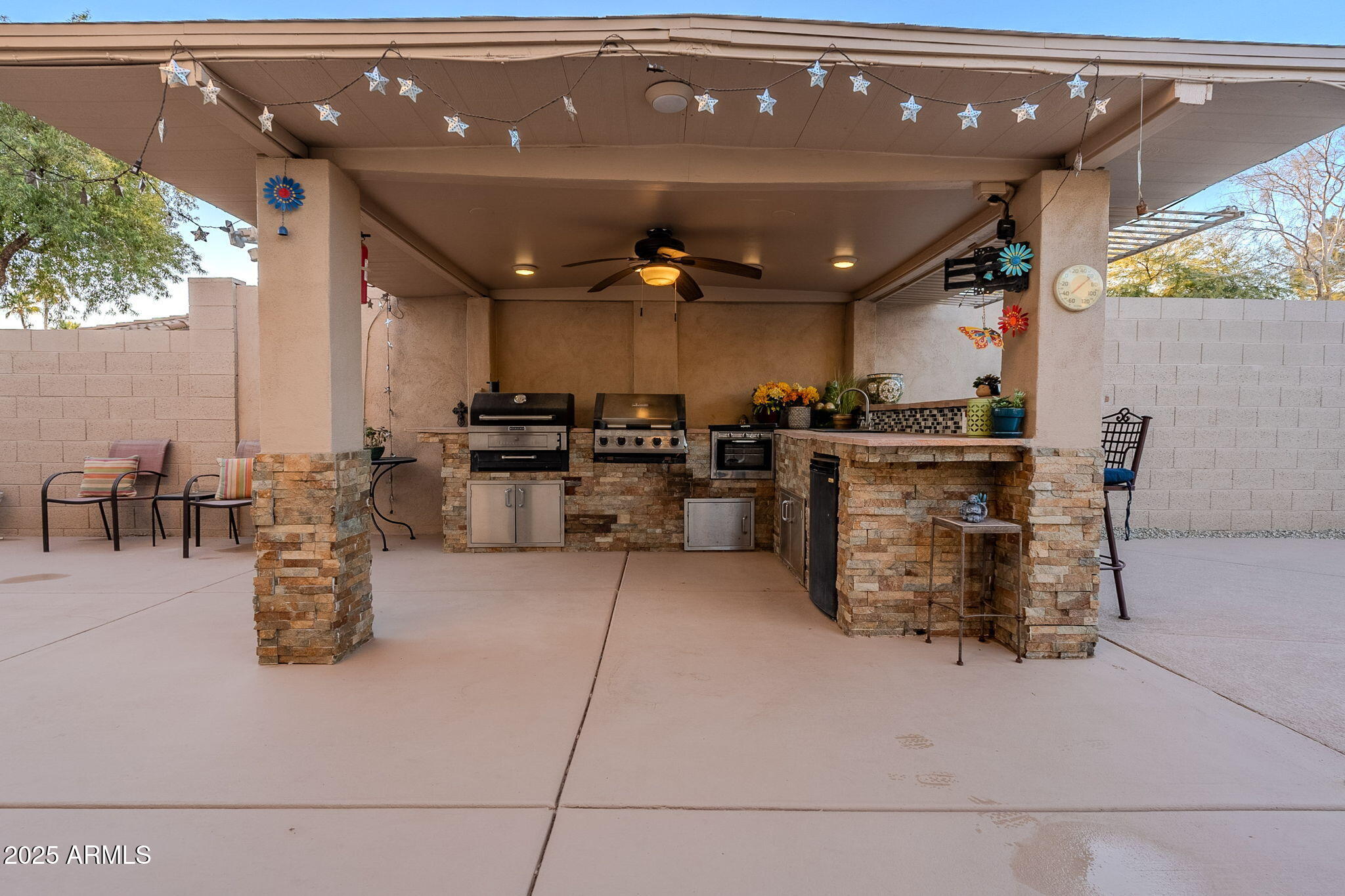 5432 E GRANDVIEW Road