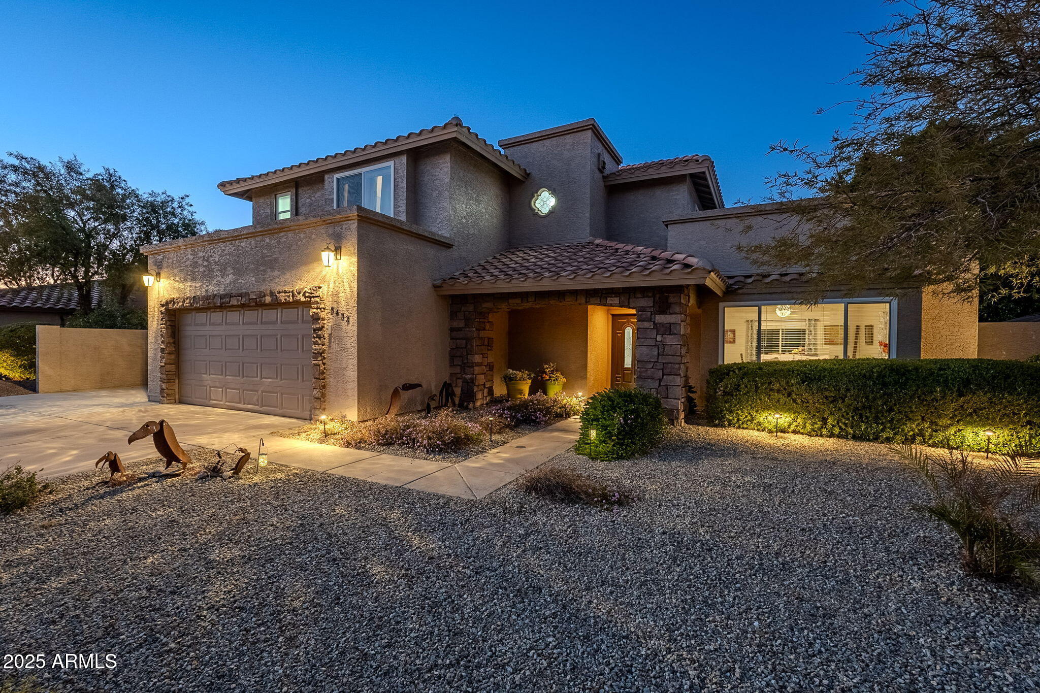 5432 E GRANDVIEW Road