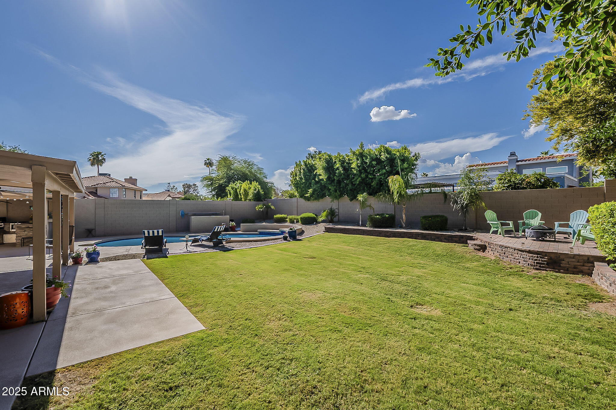 5432 E GRANDVIEW Road