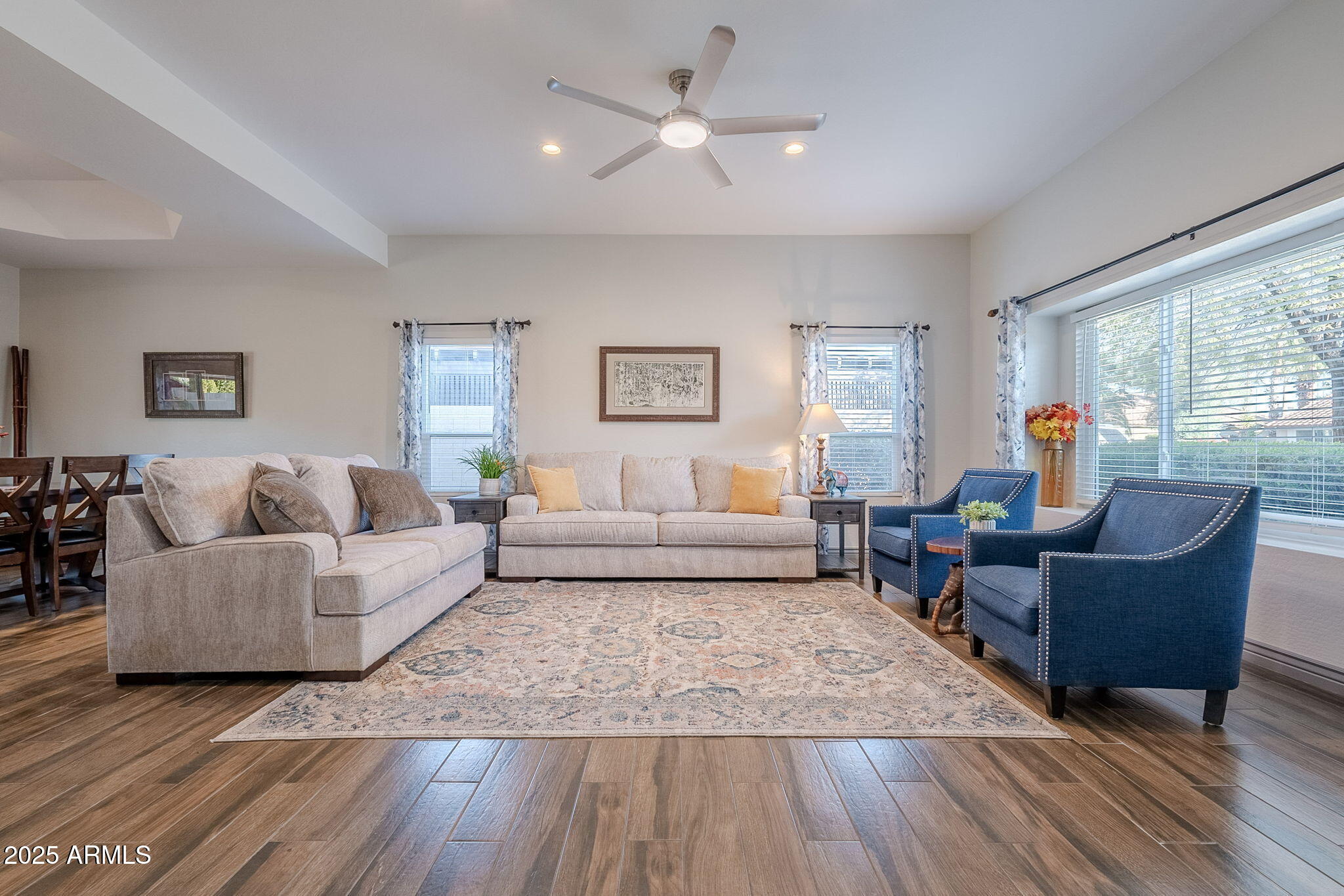 5432 E GRANDVIEW Road