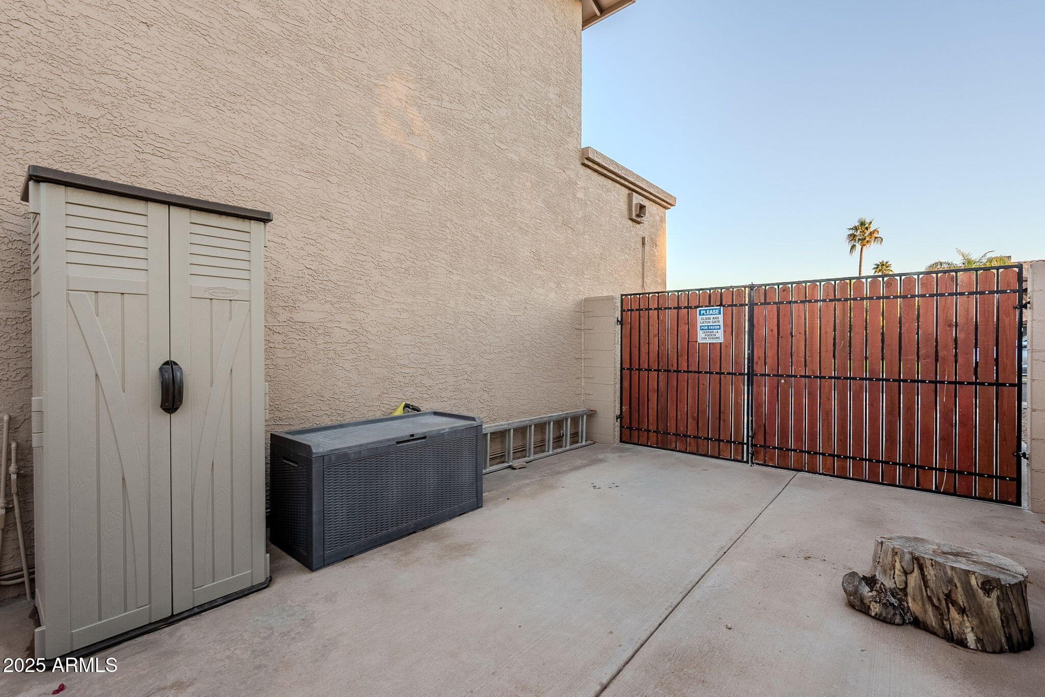 5432 E GRANDVIEW Road