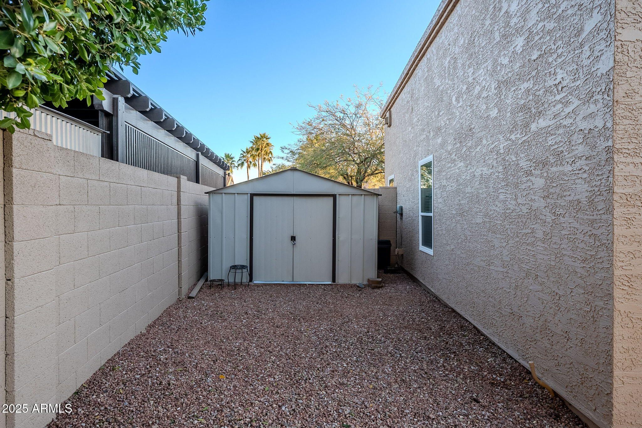 5432 E GRANDVIEW Road