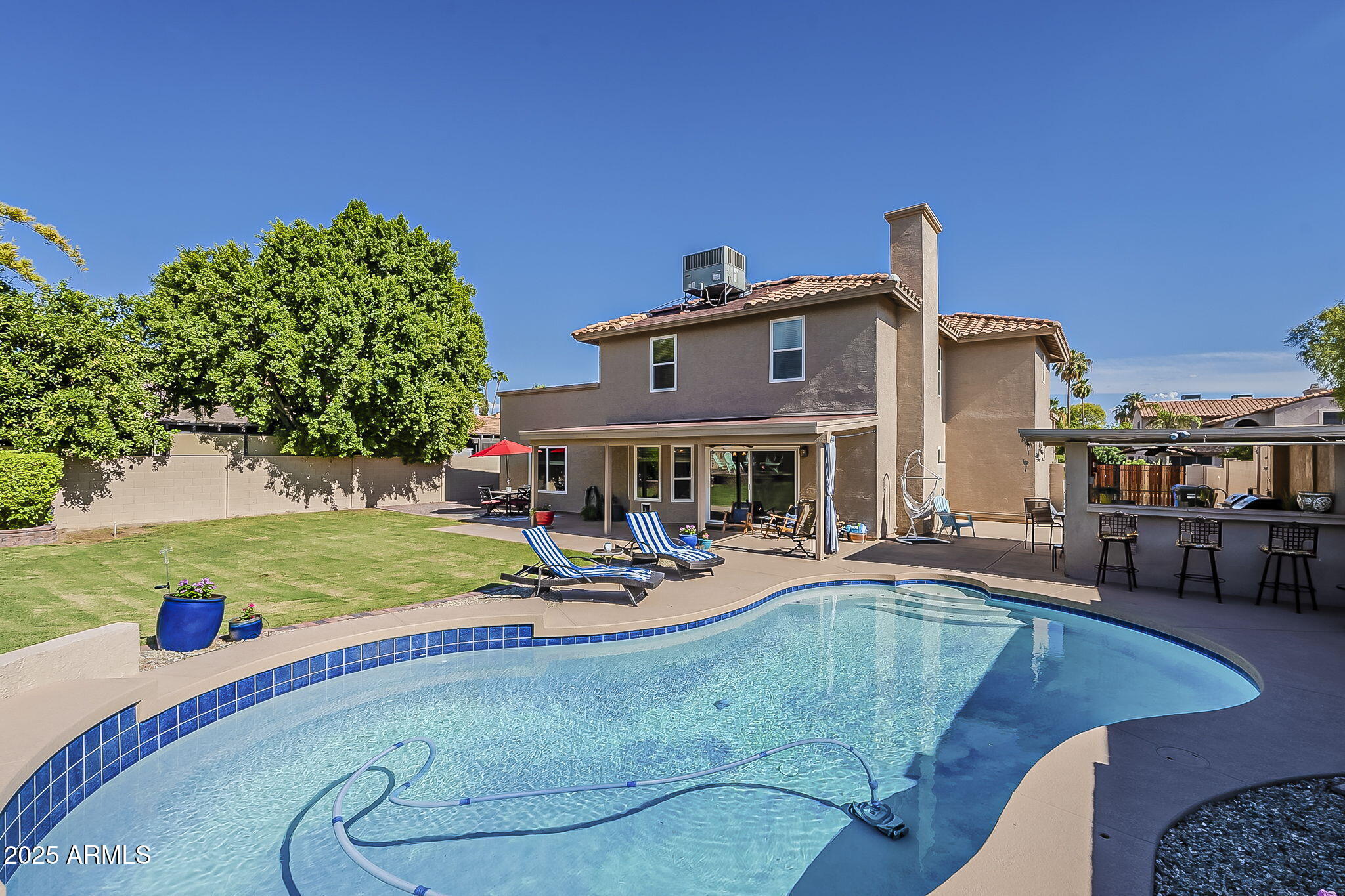 5432 E GRANDVIEW Road