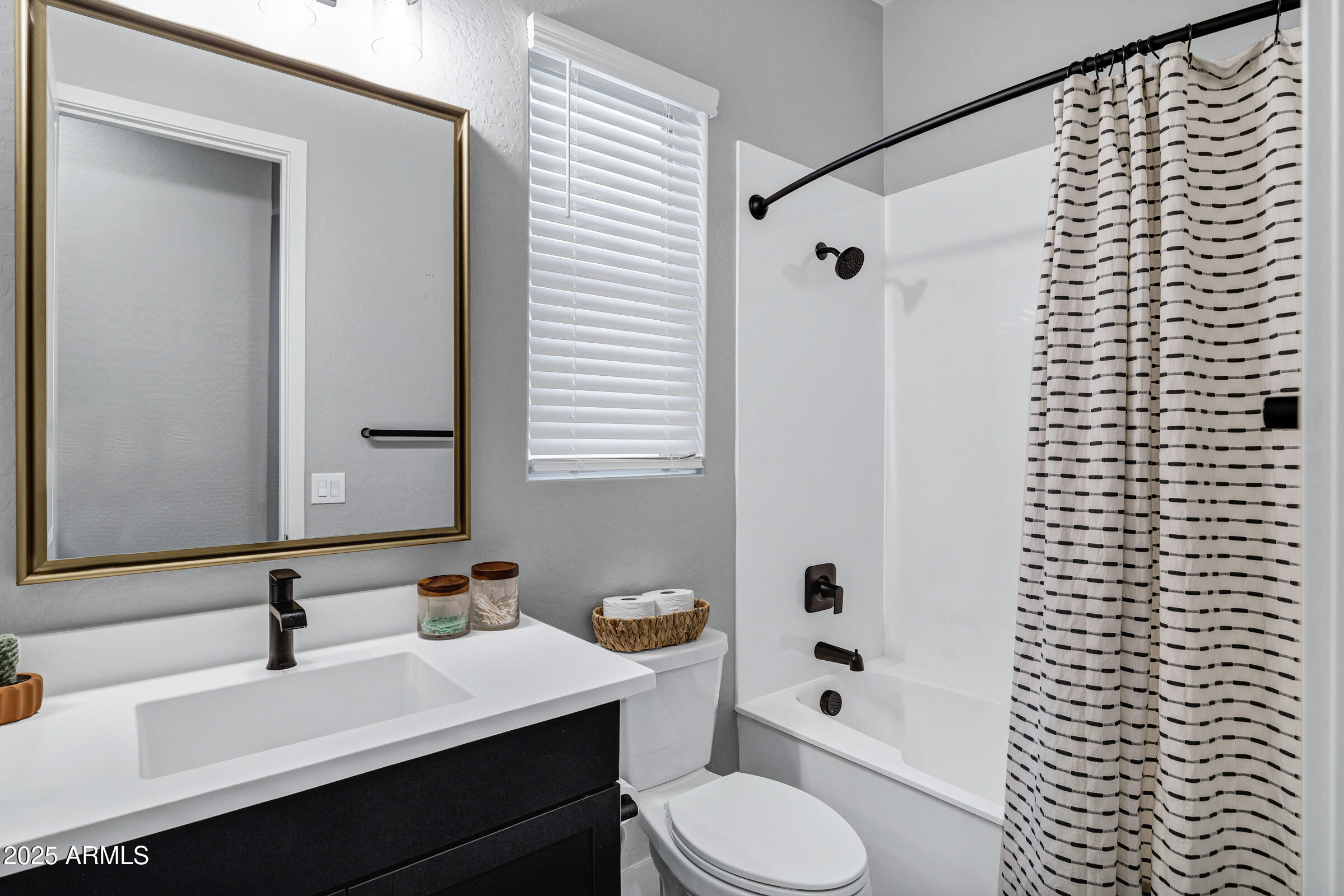 23146 E MAYBERRY Road