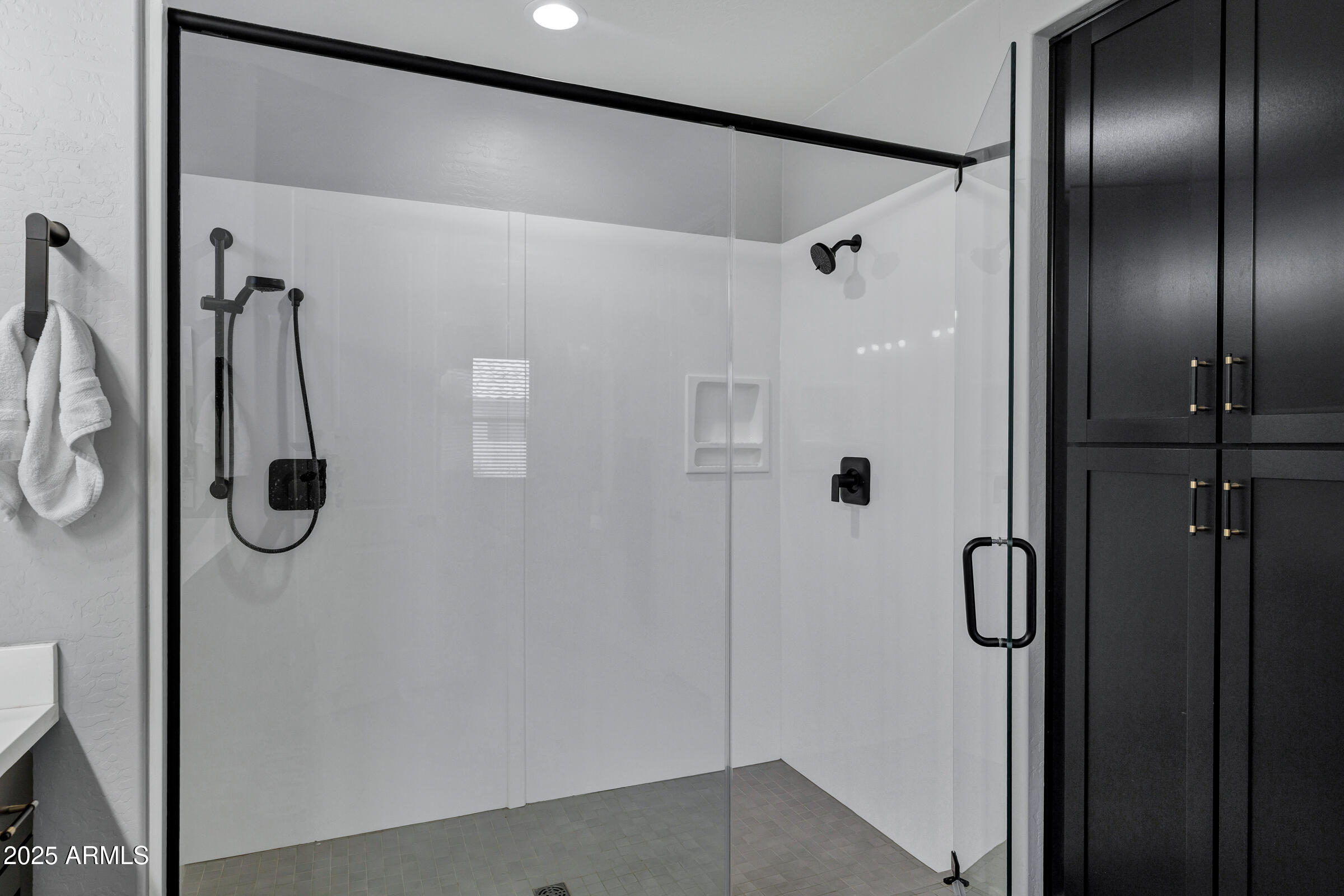 23146 E MAYBERRY Road